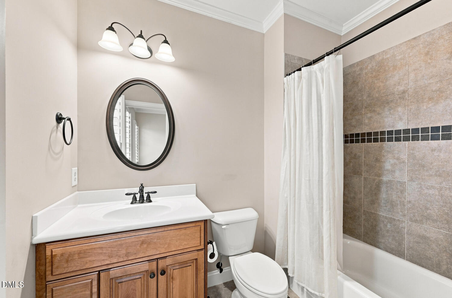 702 Cambridge Hall Loop Property Photo 39