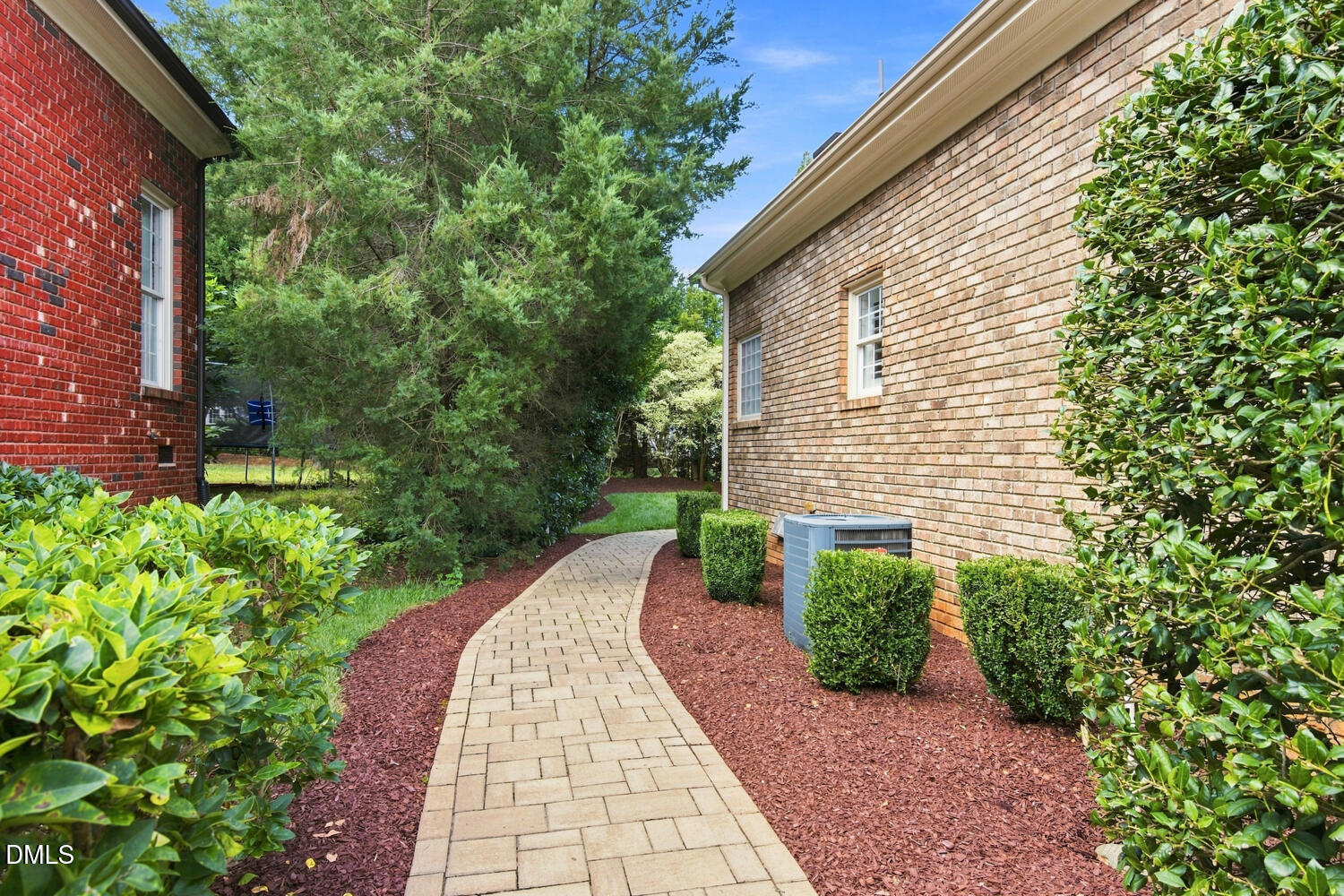 702 Cambridge Hall Loop Property Photo 62