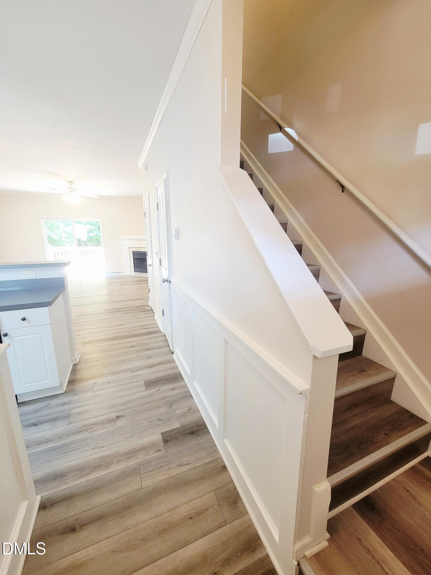 2405 Bay Harbor Drive Property Photo 2