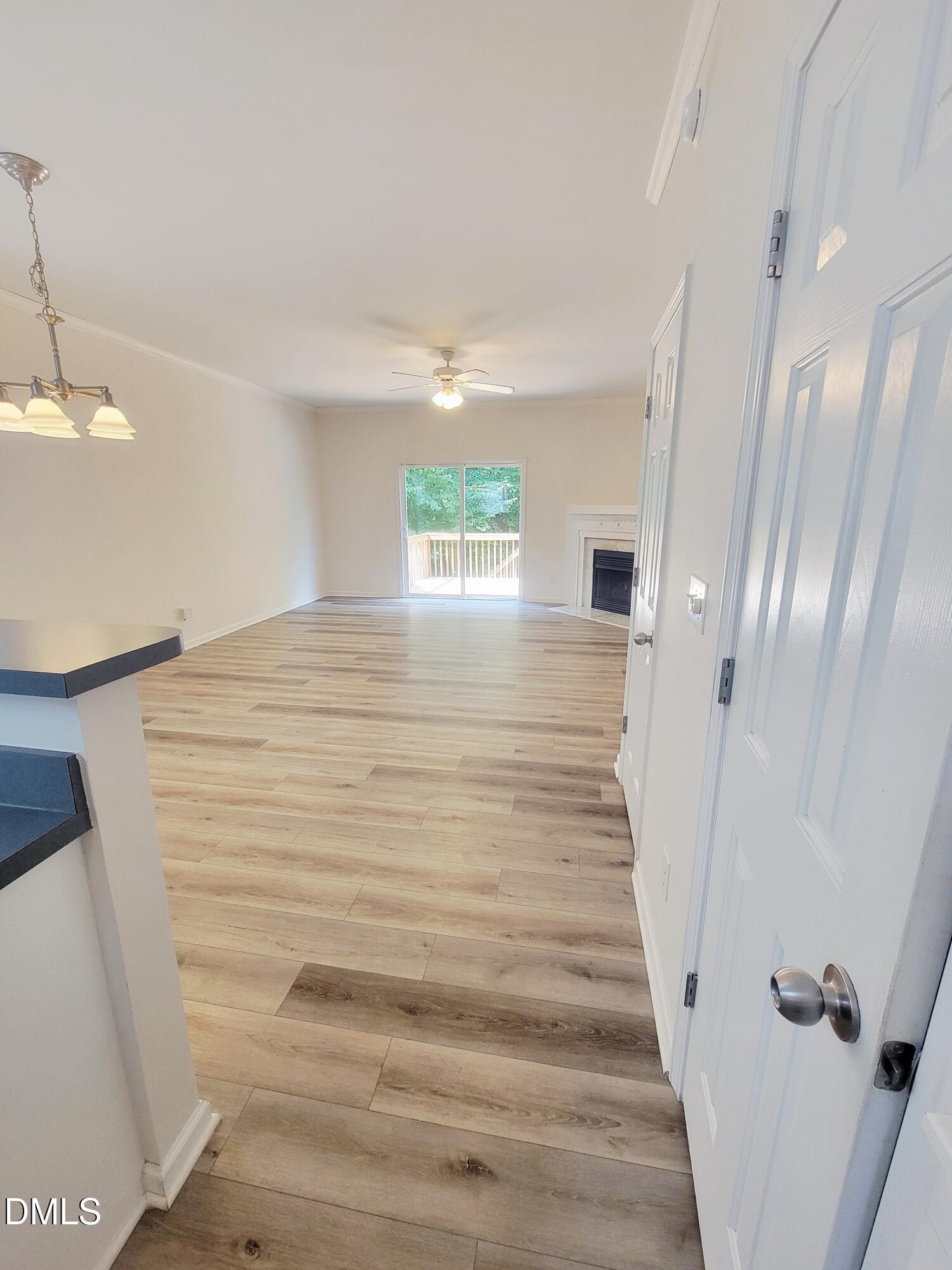 2405 Bay Harbor Drive Property Photo 8