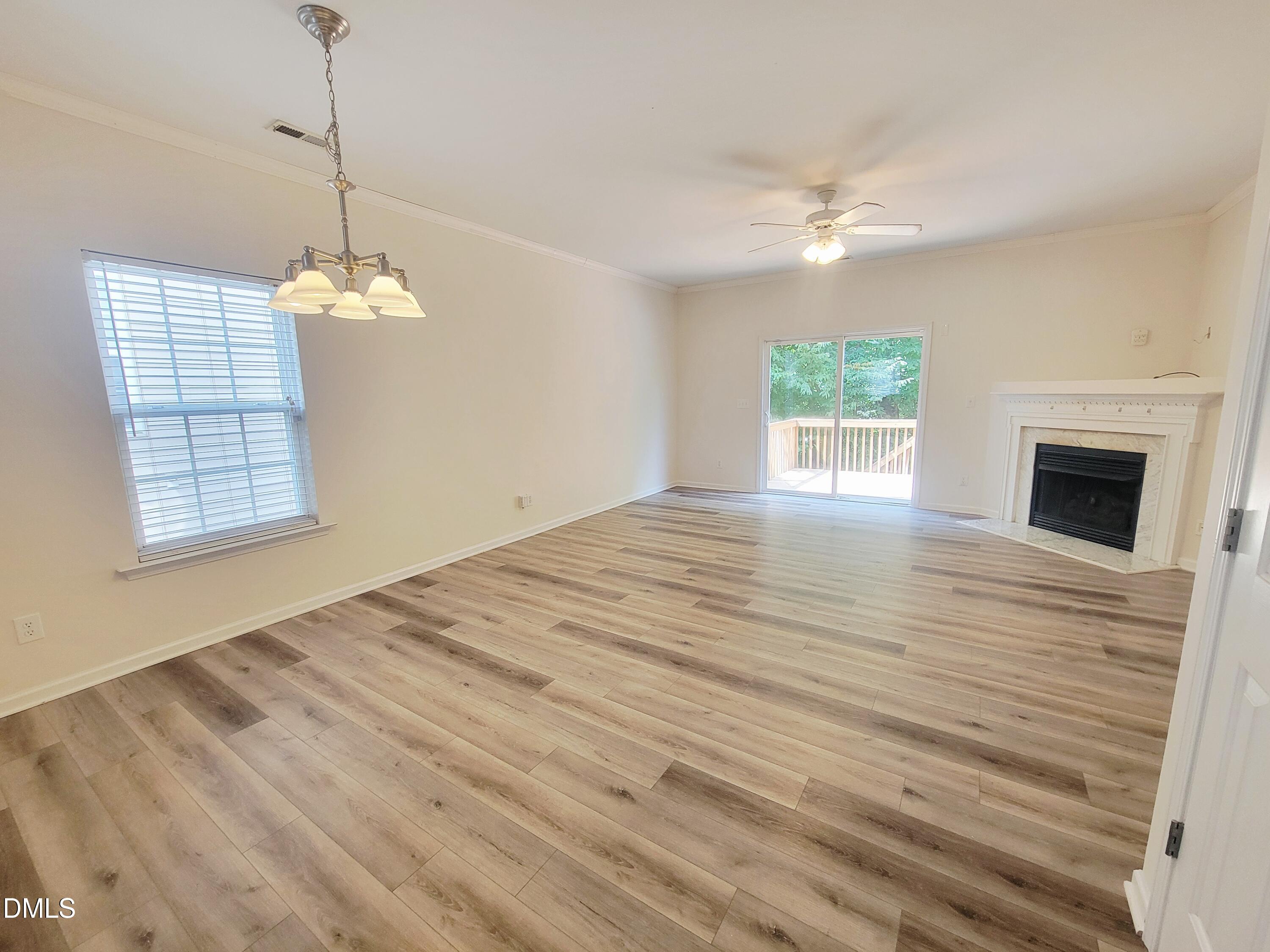 2405 Bay Harbor Drive Property Photo 10
