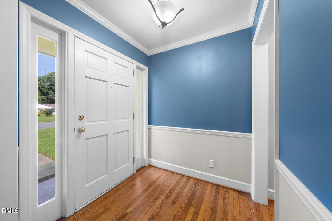 1228 Ridgecrest Avenue Property Photo 2