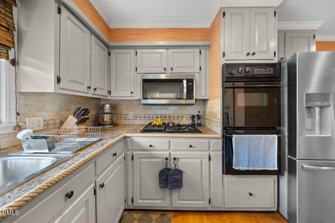 1228 Ridgecrest Avenue Property Photo 10