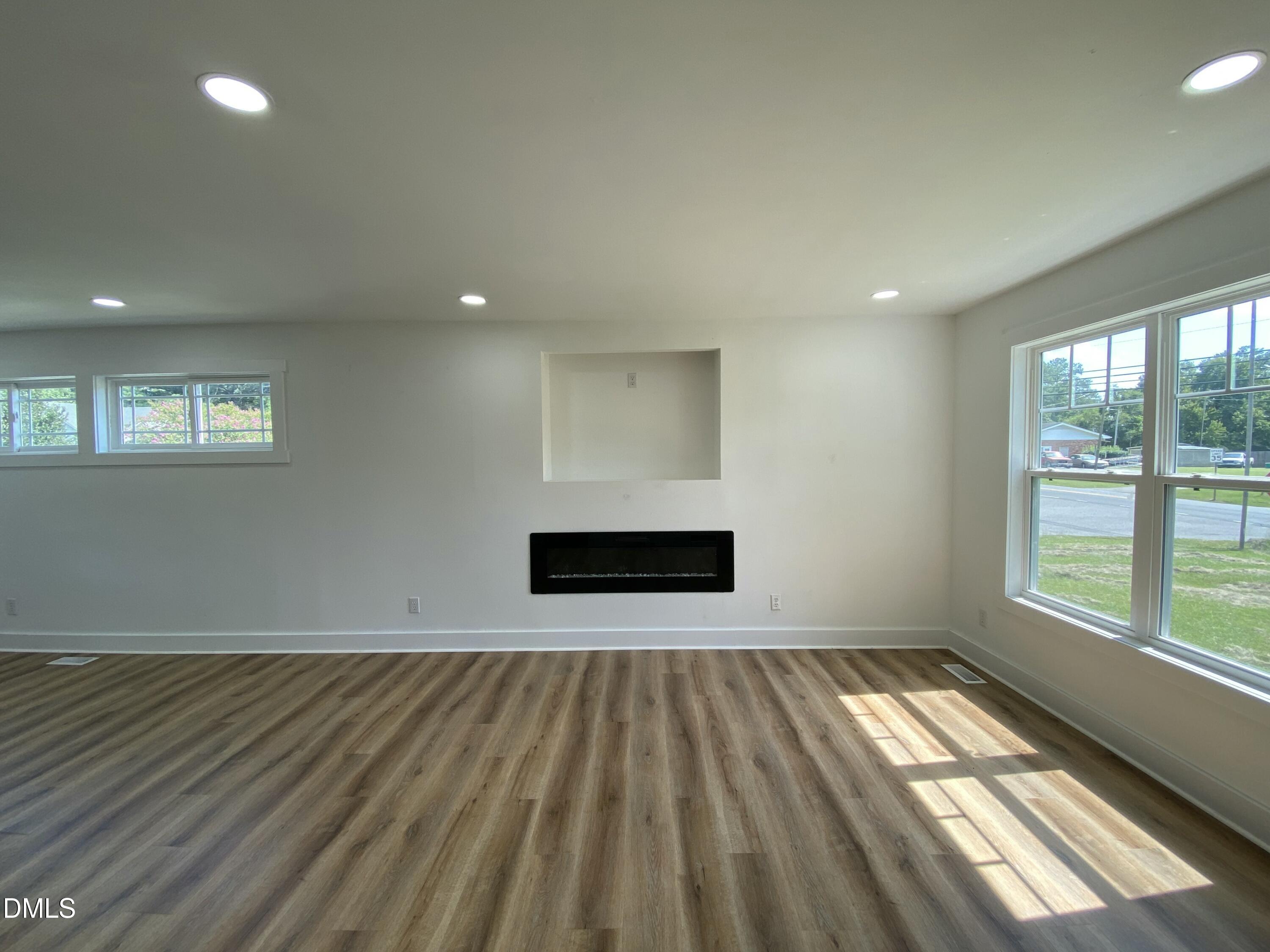 600 River Road Property Photo 12