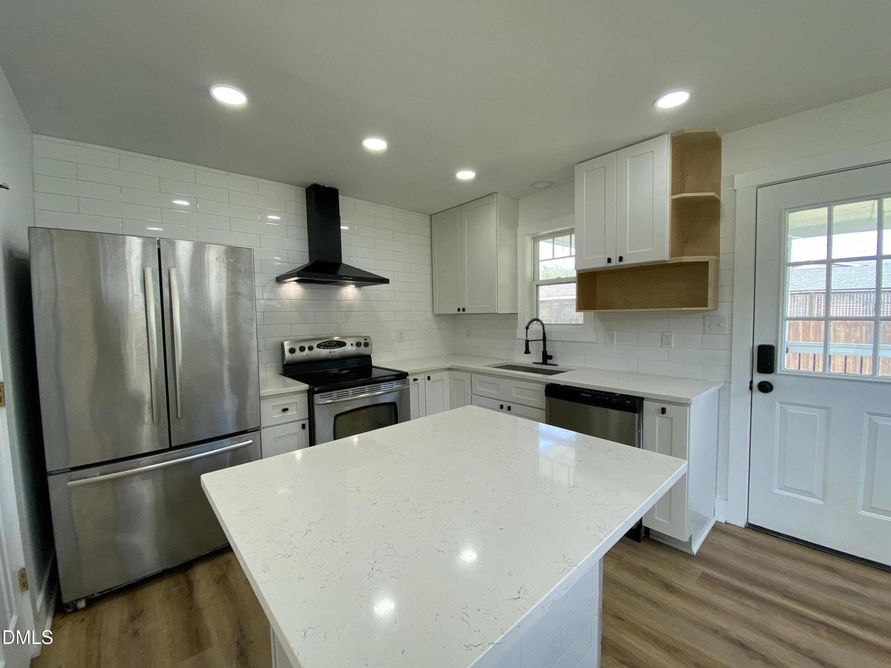 600 River Road Property Photo 13