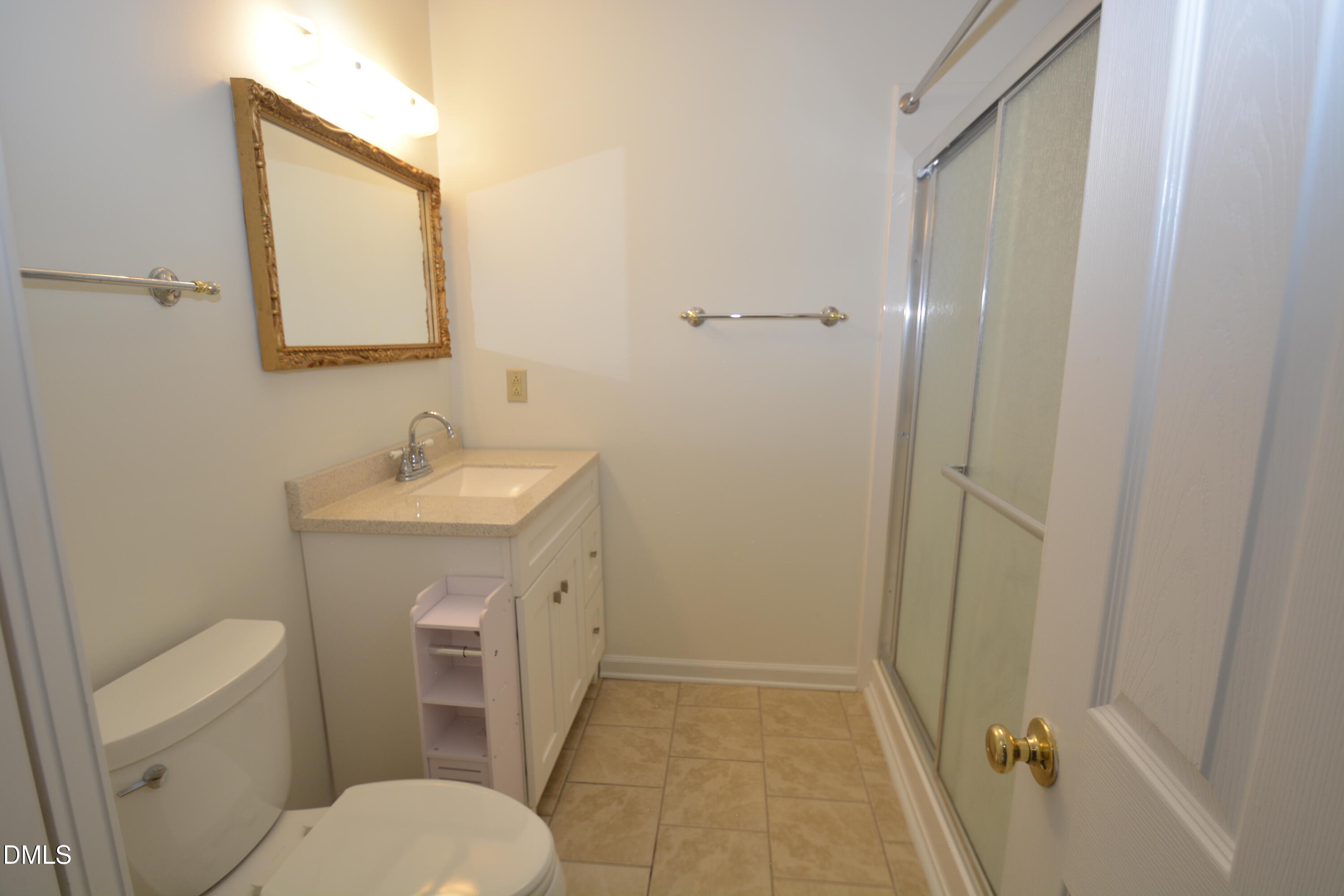 1352 Little Devine Road Property Photo 5