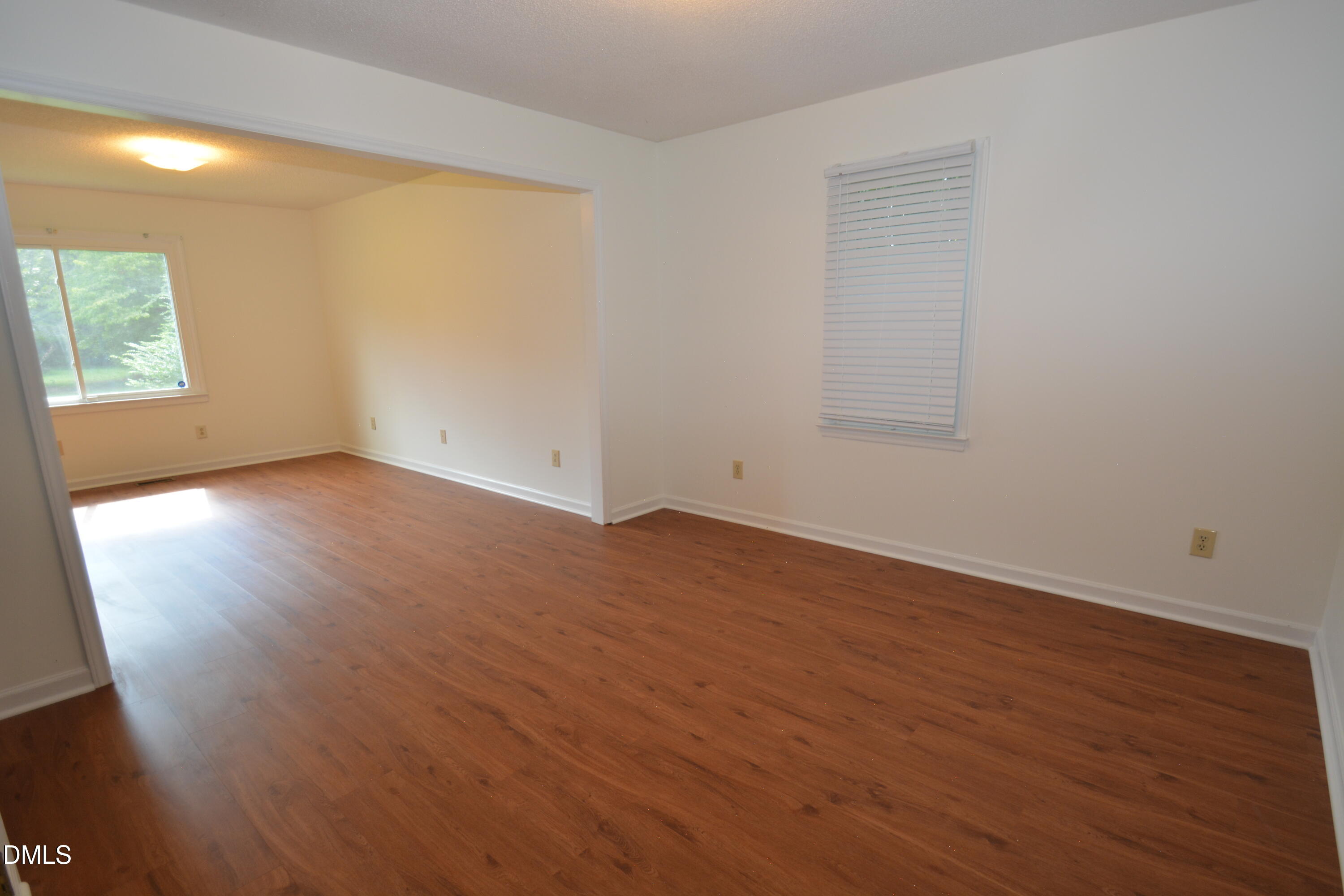 1352 Little Devine Road Property Photo 8