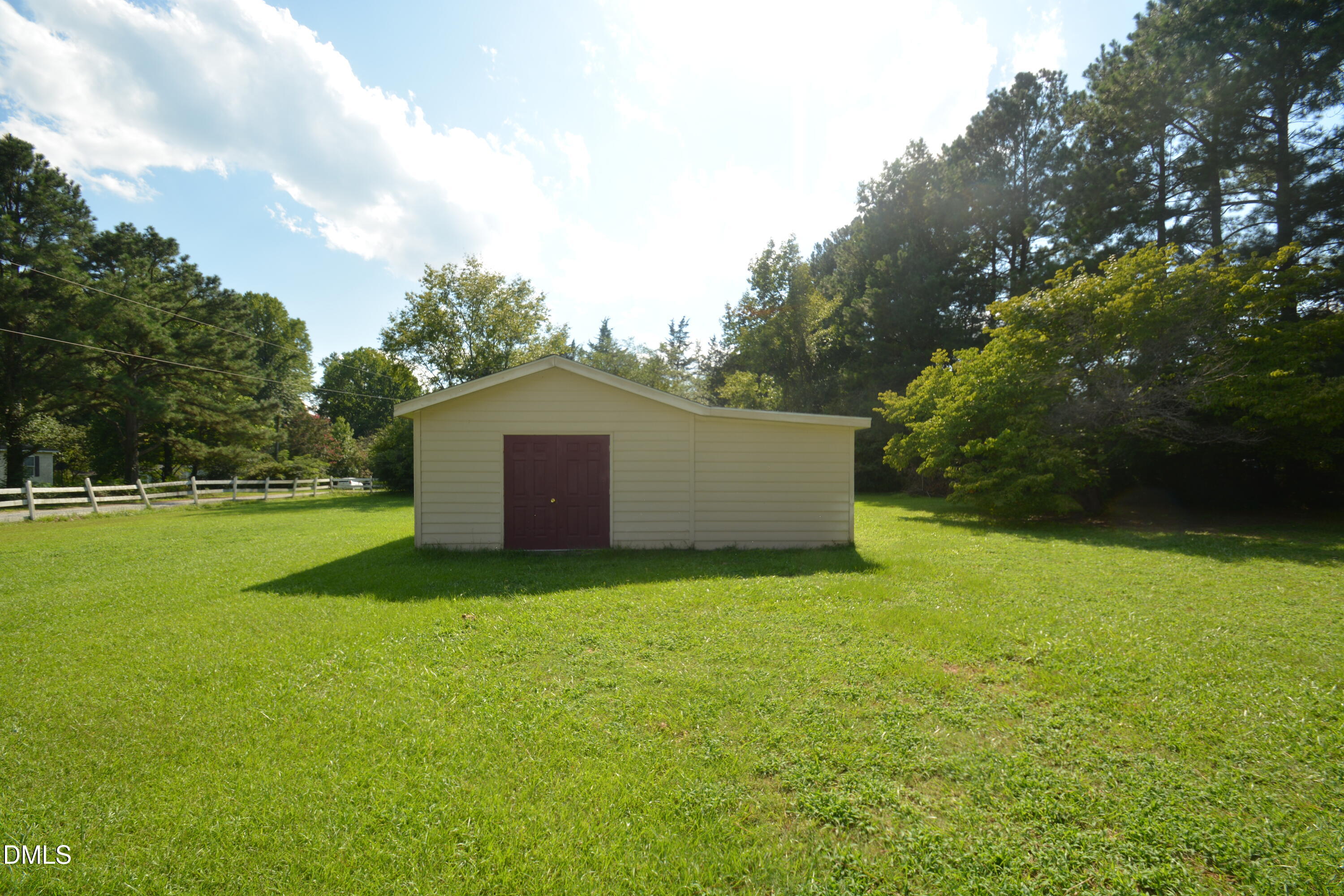 1352 Little Devine Road Property Photo 16