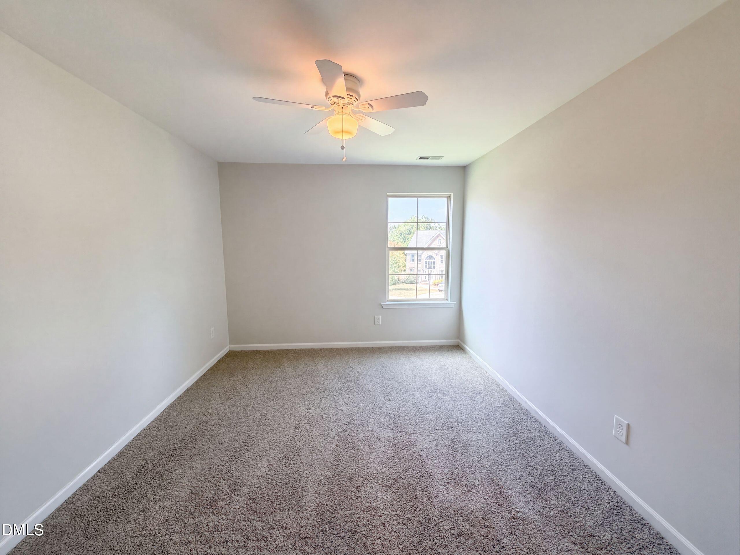 1304 Litchborough Way Property Photo 4