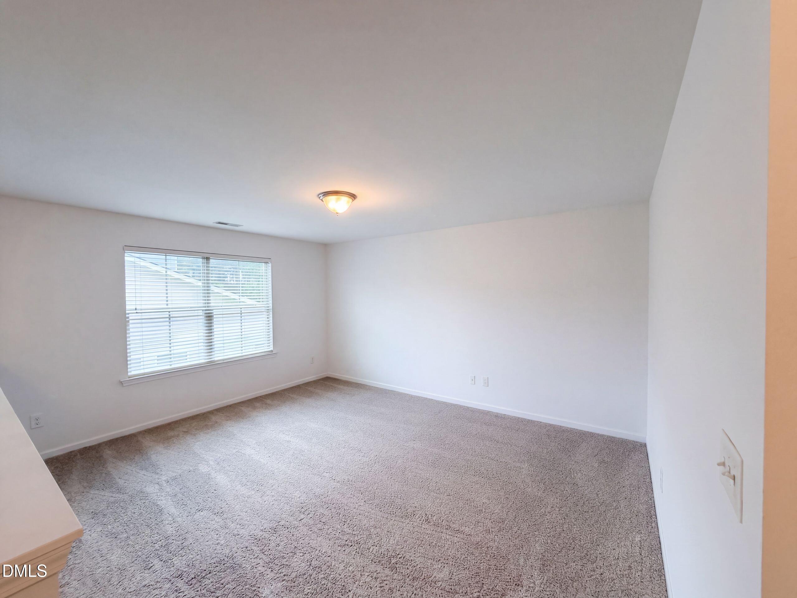 1304 Litchborough Way Property Photo 9