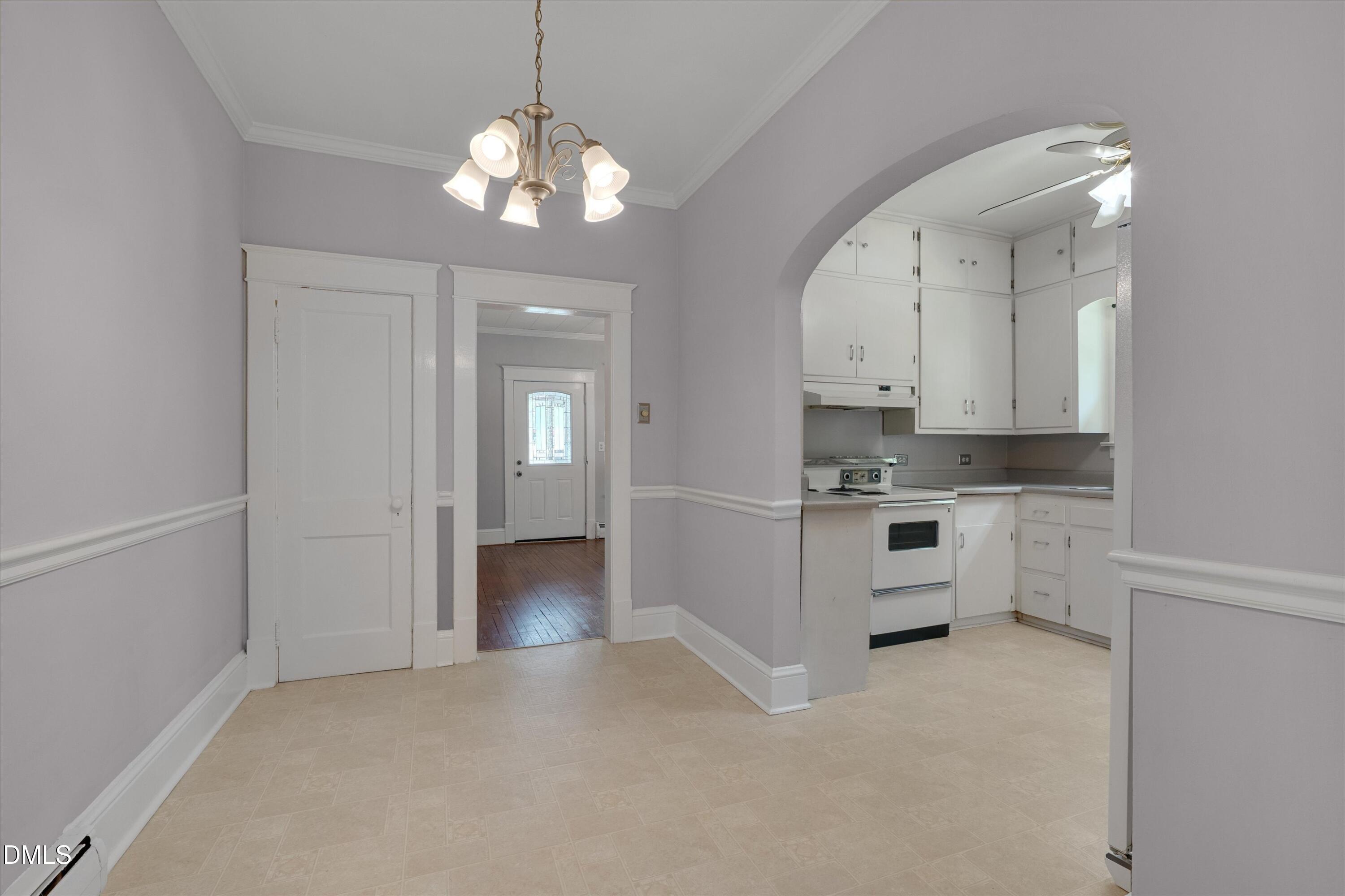 5701 Waycross Street Property Photo 5