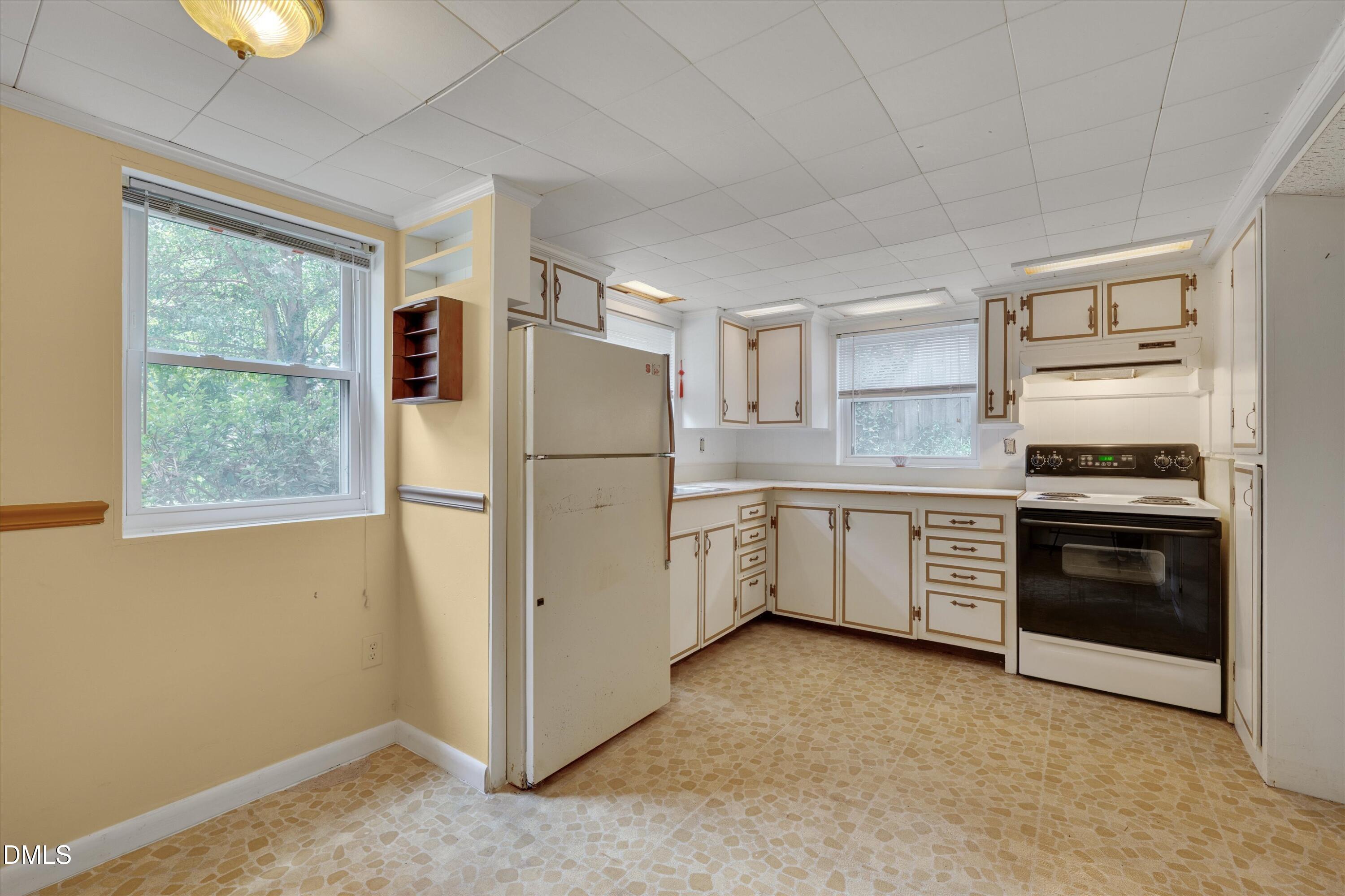 5701 Waycross Street Property Photo 12