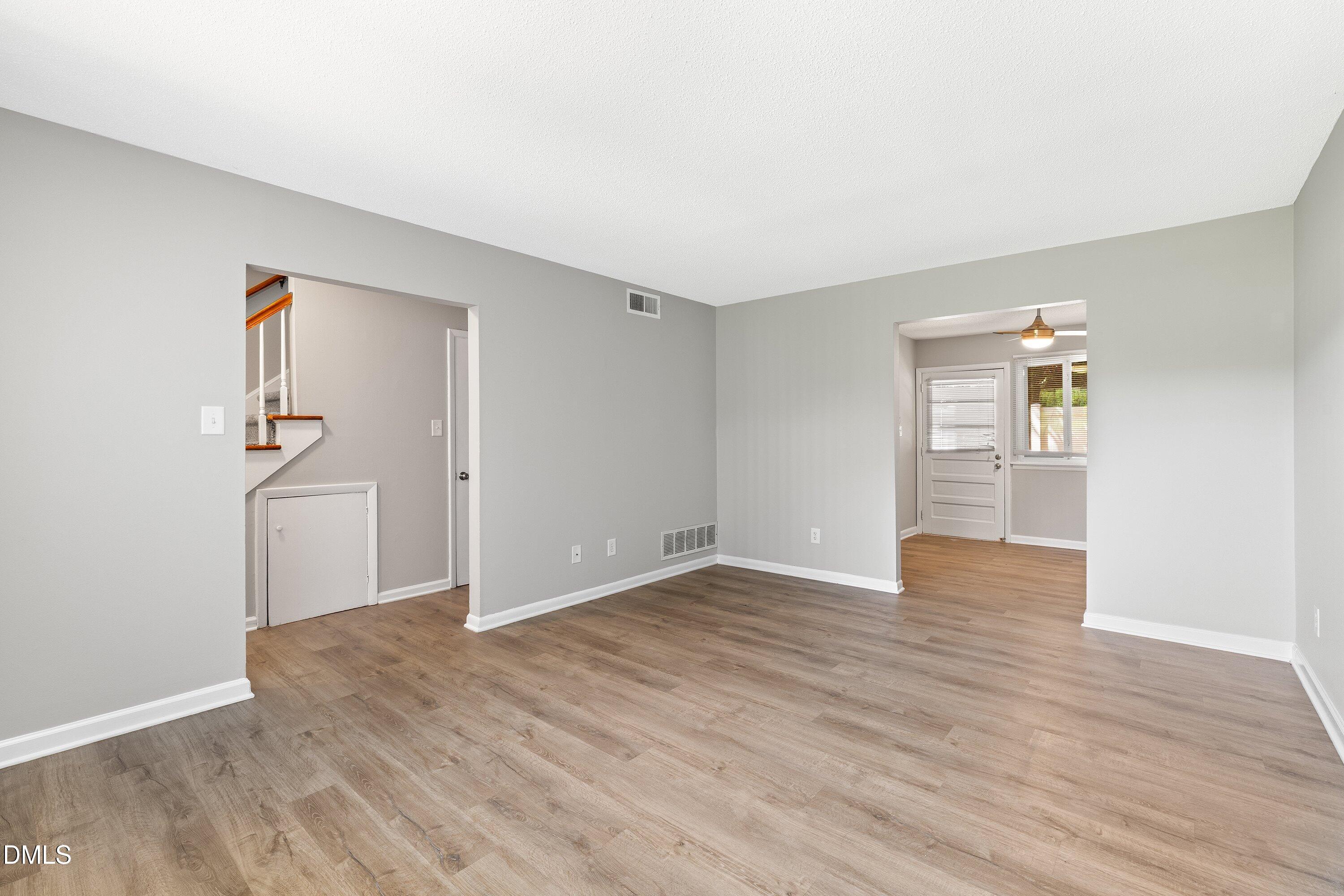 2387 Champion Court Property Photo 8