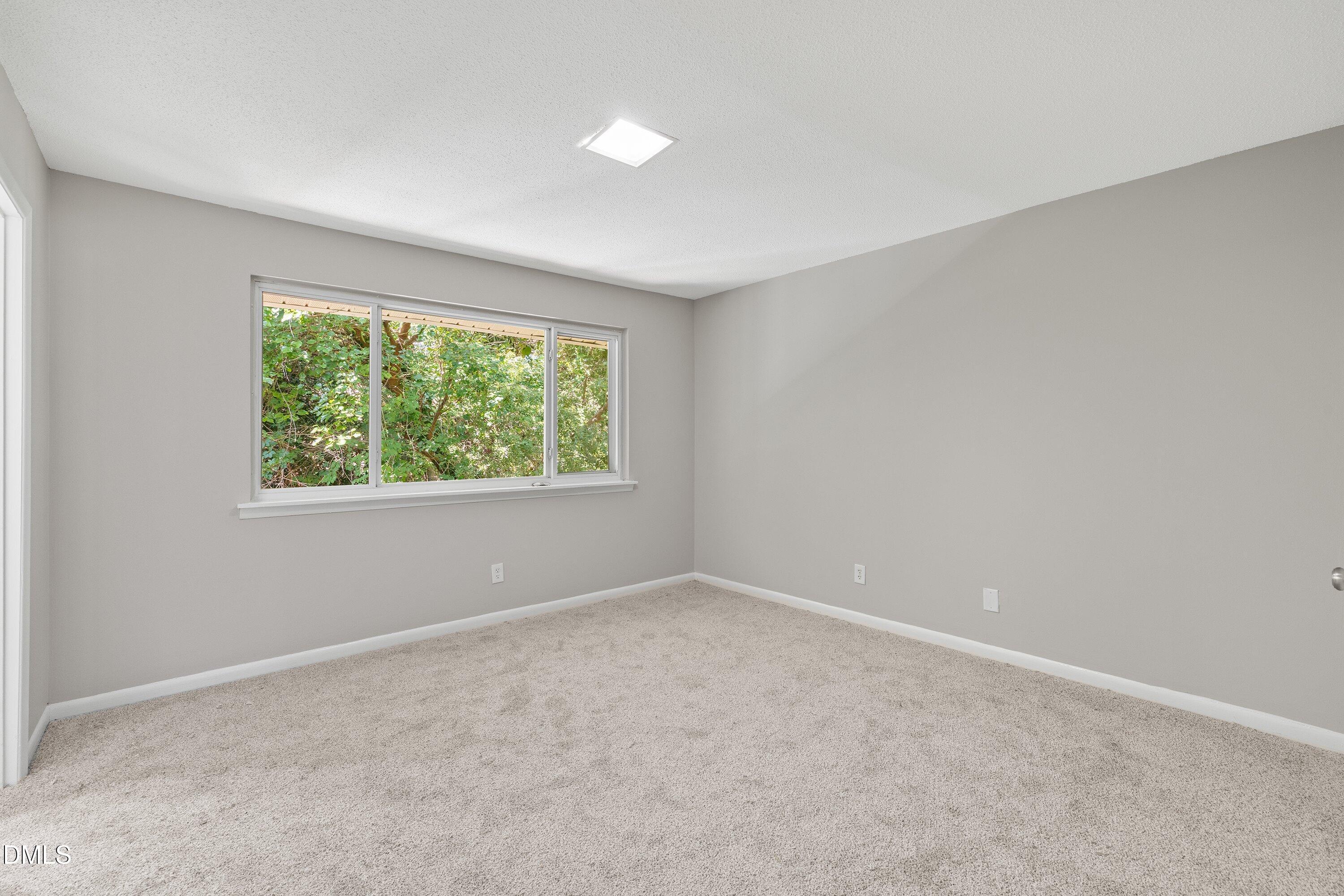 2387 Champion Court Property Photo 20