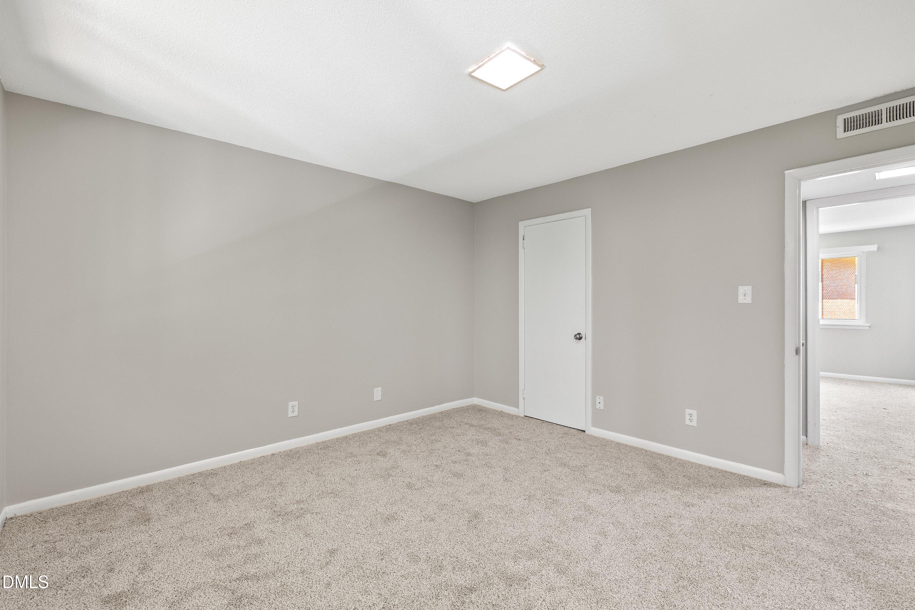 2387 Champion Court Property Photo 22