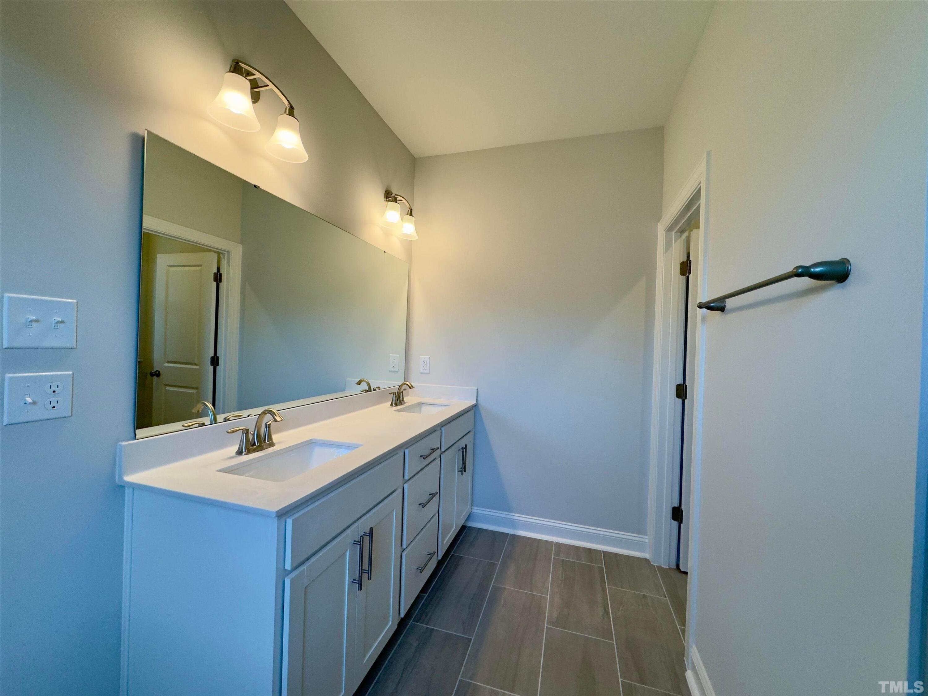 321 Natsam Woods Way Property Photo 22