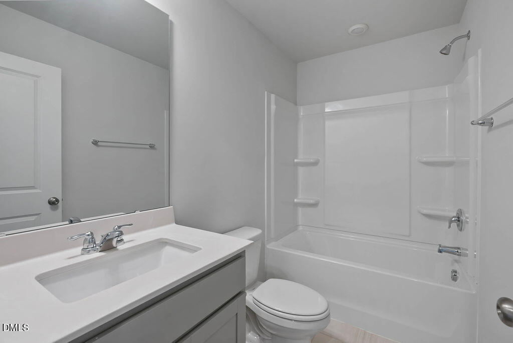 1956 Rosedale Ridge Avenue Property Photo 8