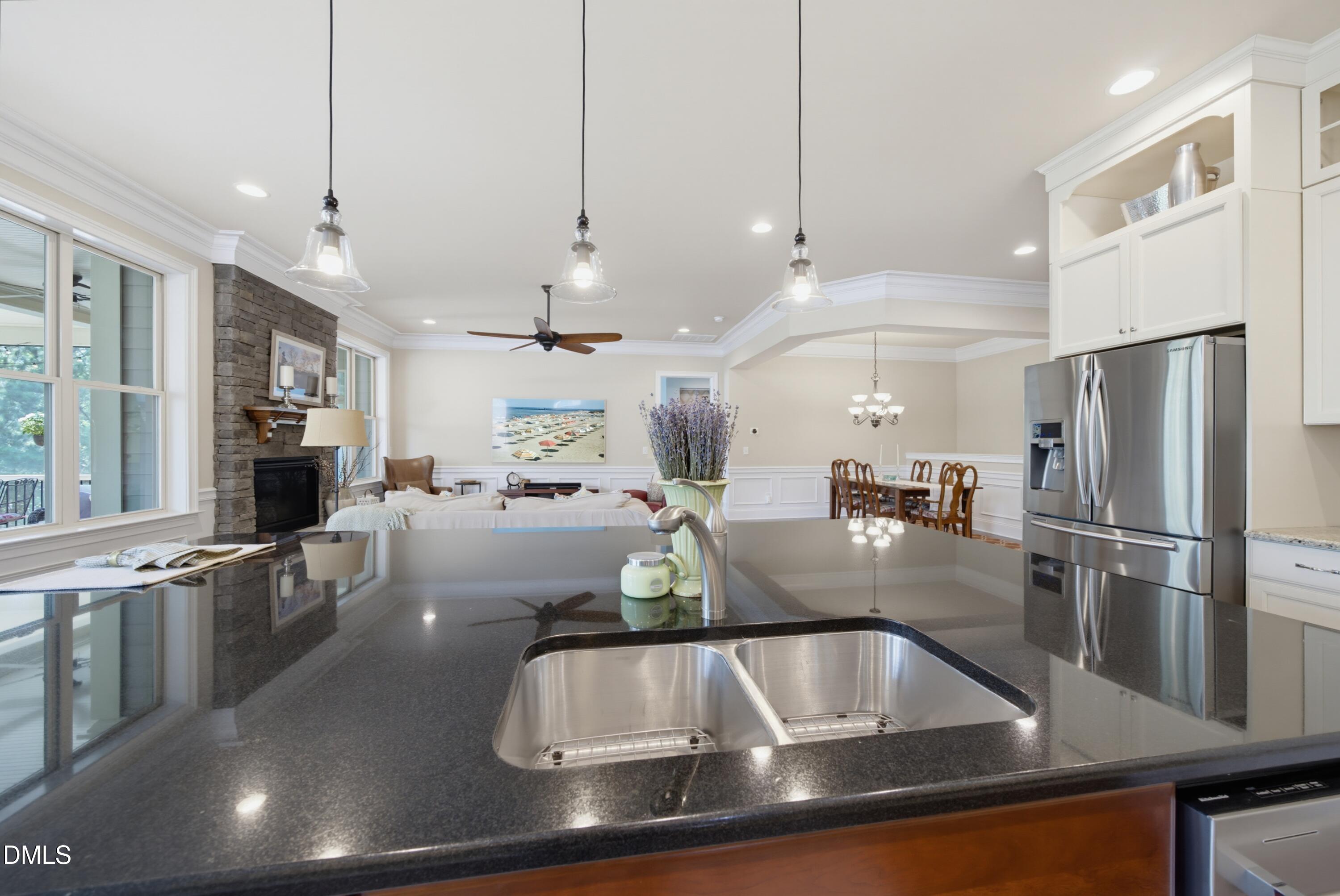 7844 Hasentree Lake Drive Property Photo 8
