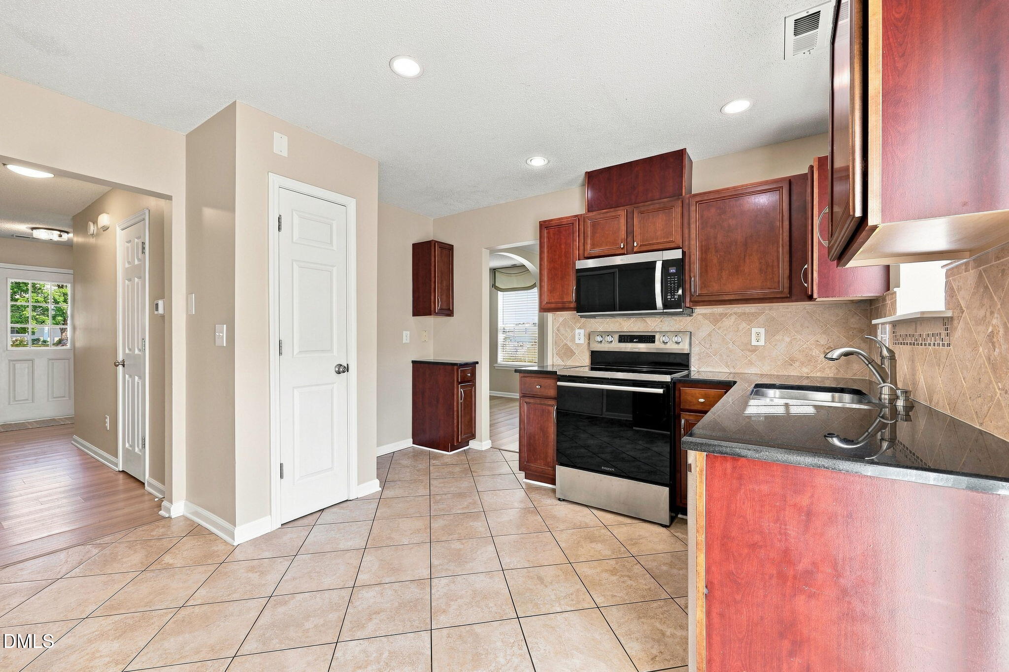 104 Downing Bluff Drive Property Photo 19