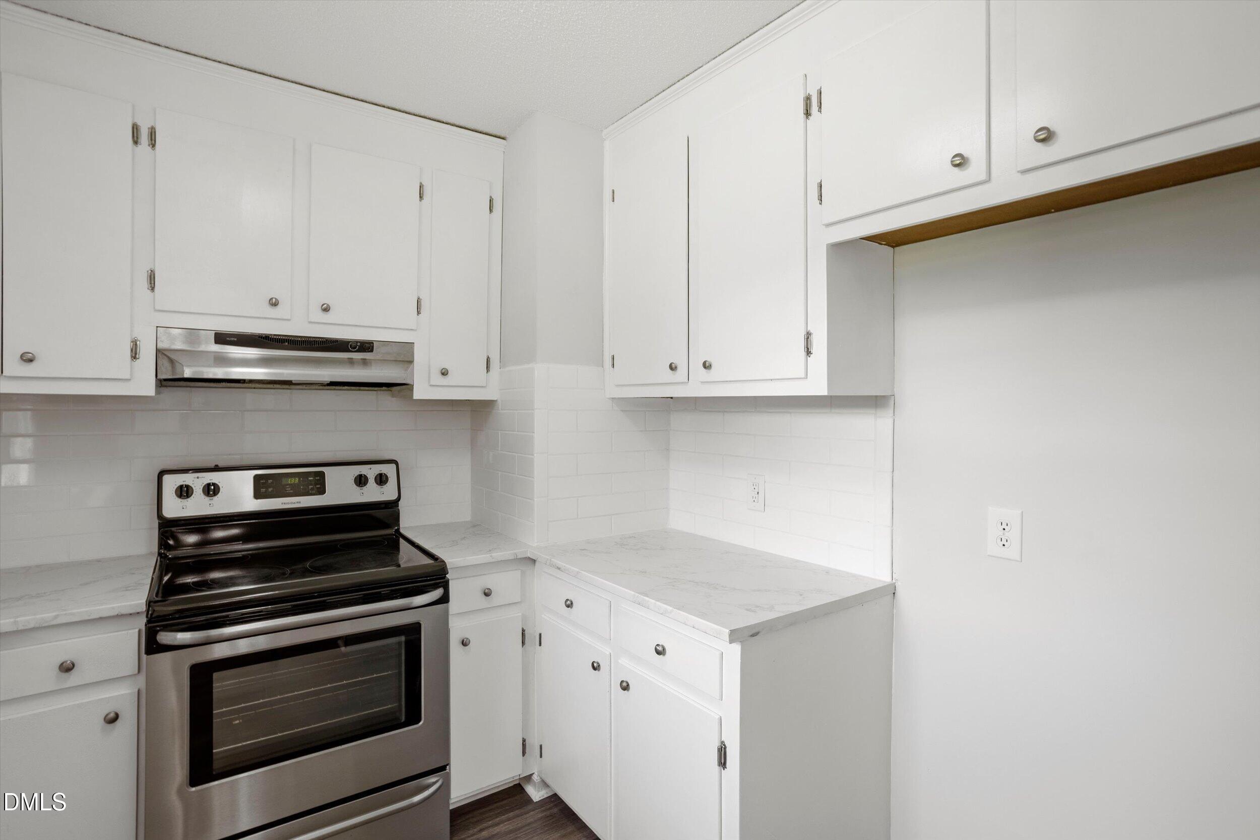 40 Lester Street Property Photo 14