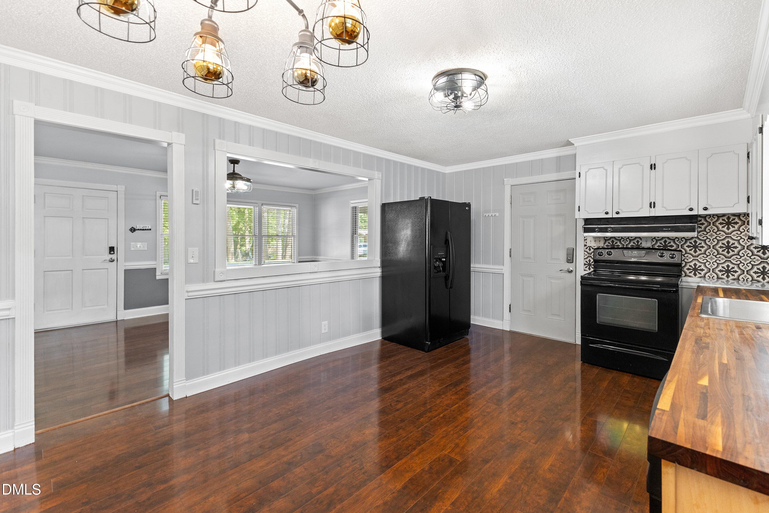 220 Lakewood Drive Property Photo 19
