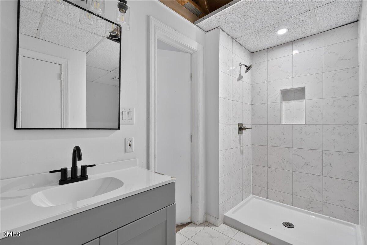 103 Landfall Court Property Photo 32