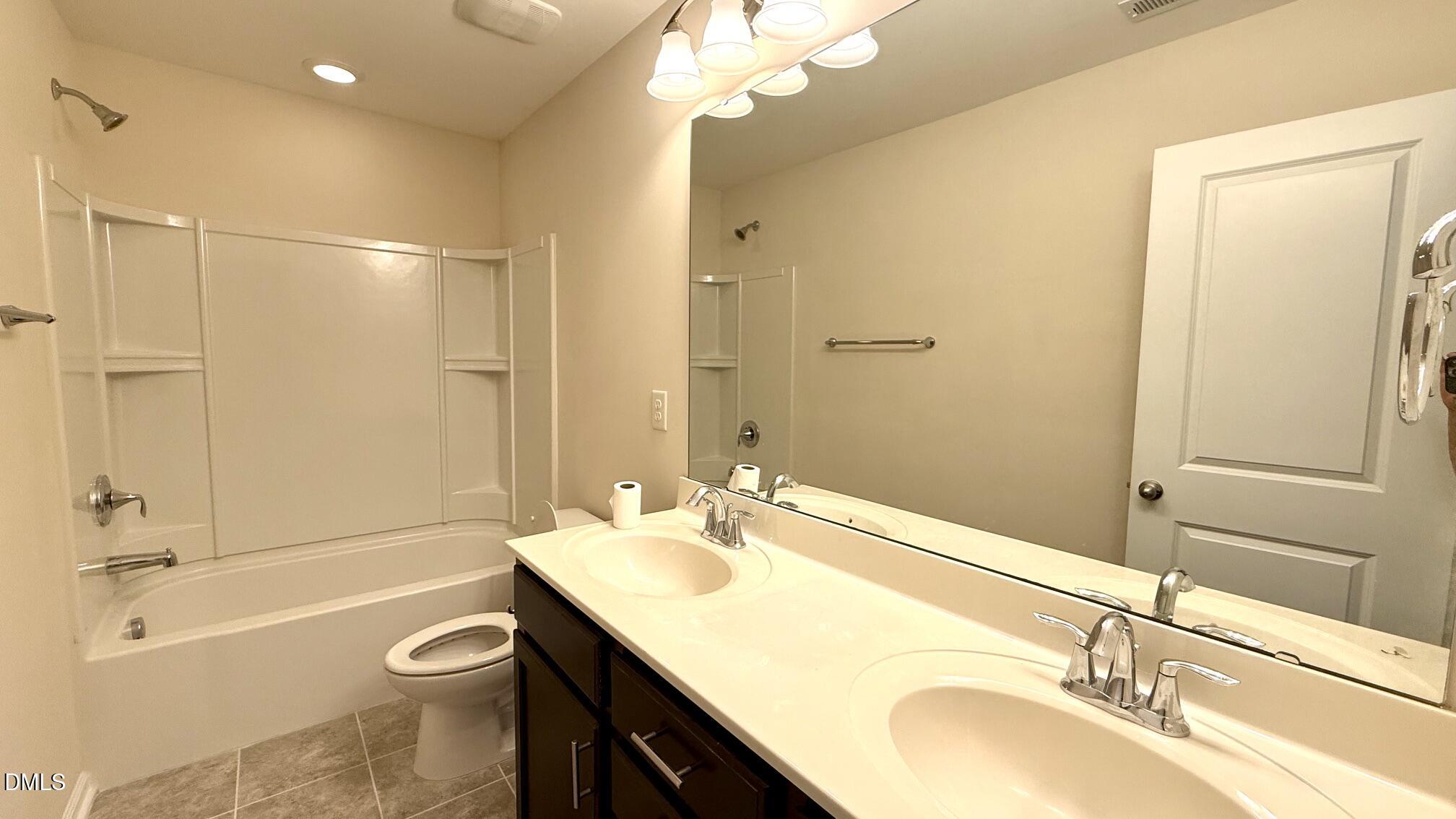 212 Concordia Woods Drive Property Photo 25