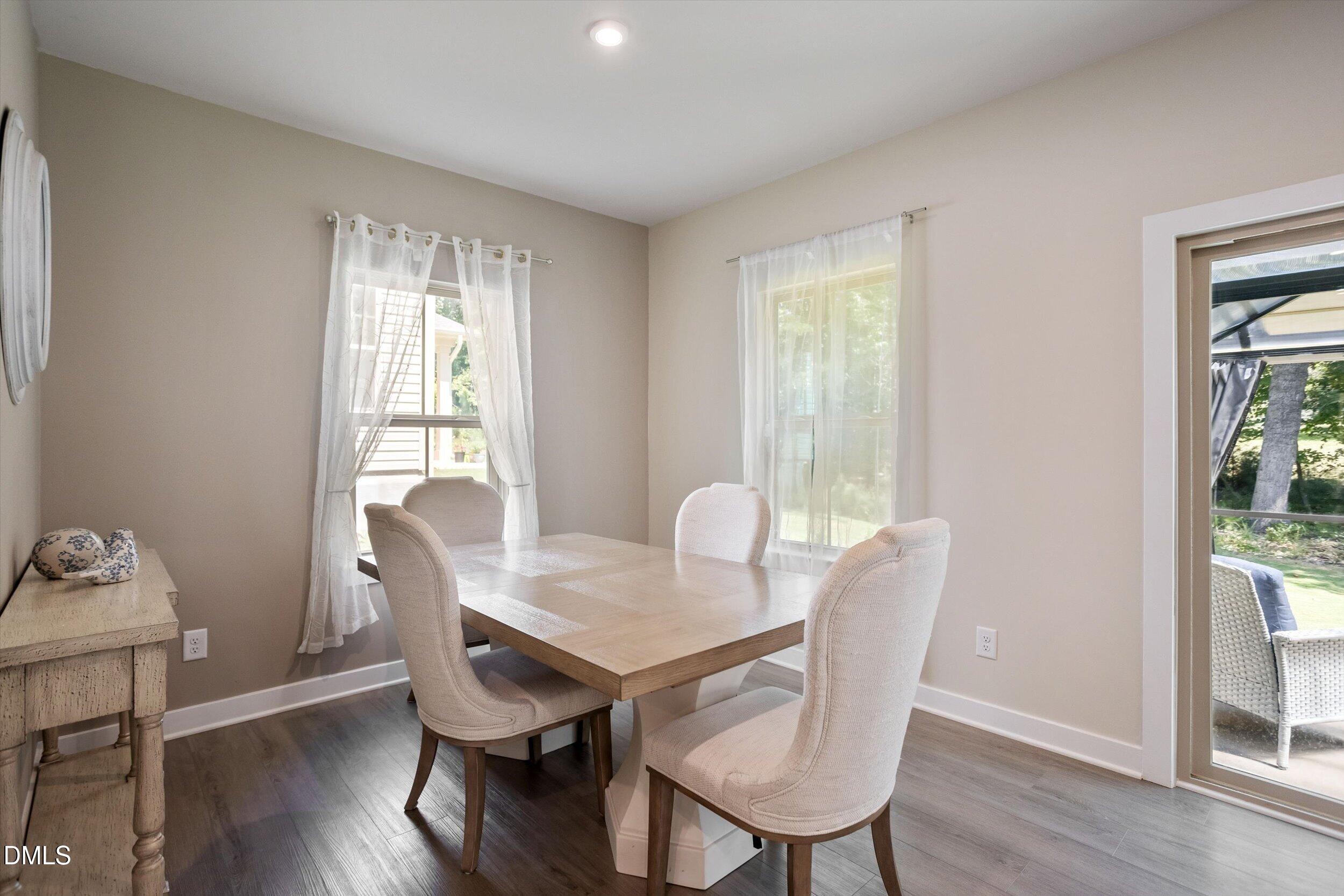 1616 Crimson Leaf Lane Property Photo 15