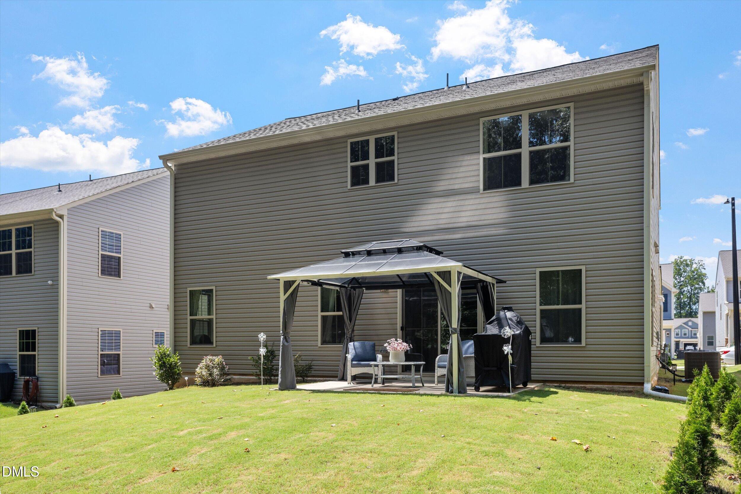 1616 Crimson Leaf Lane Property Photo 32