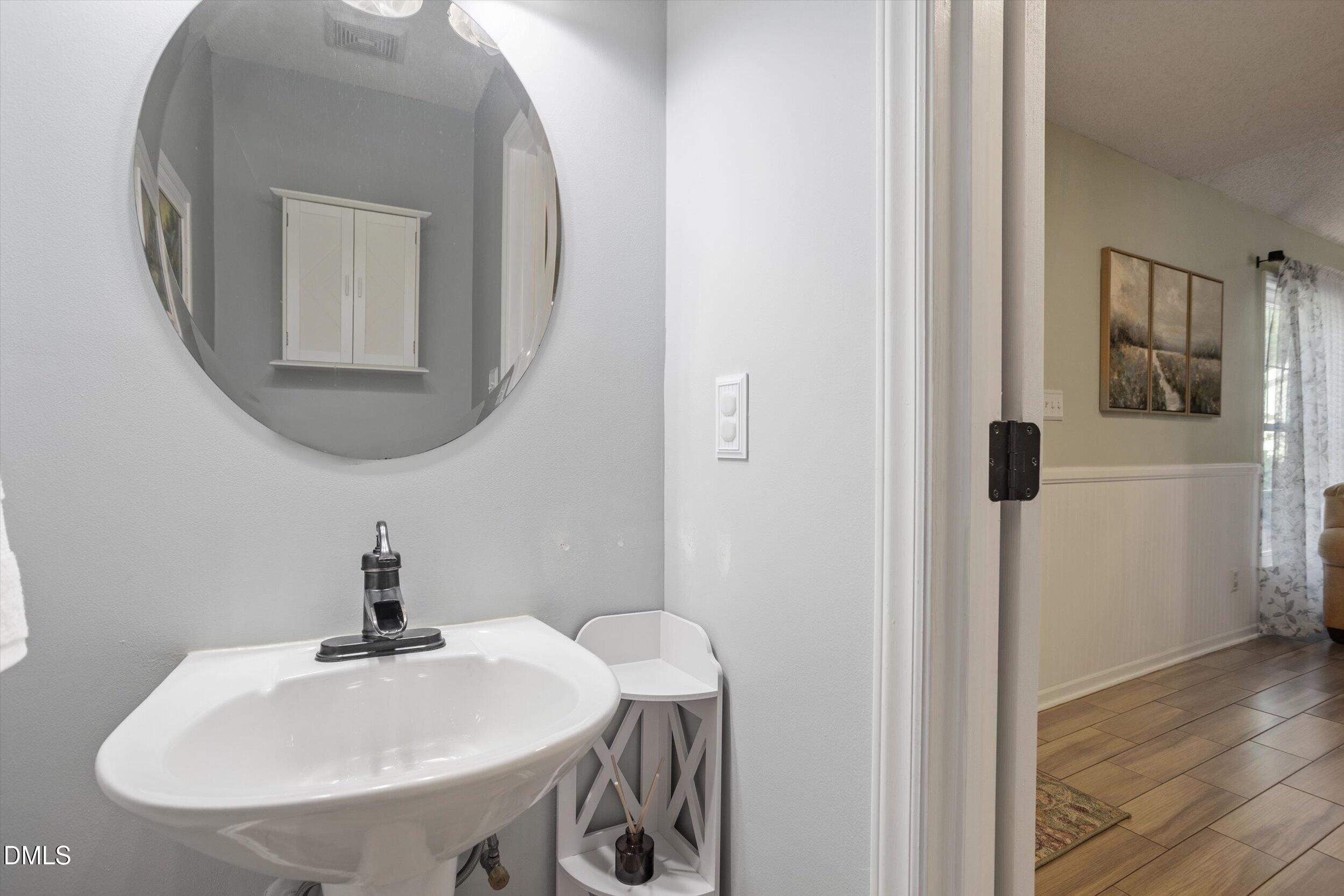 1405 Waterwinds Court Property Photo 11