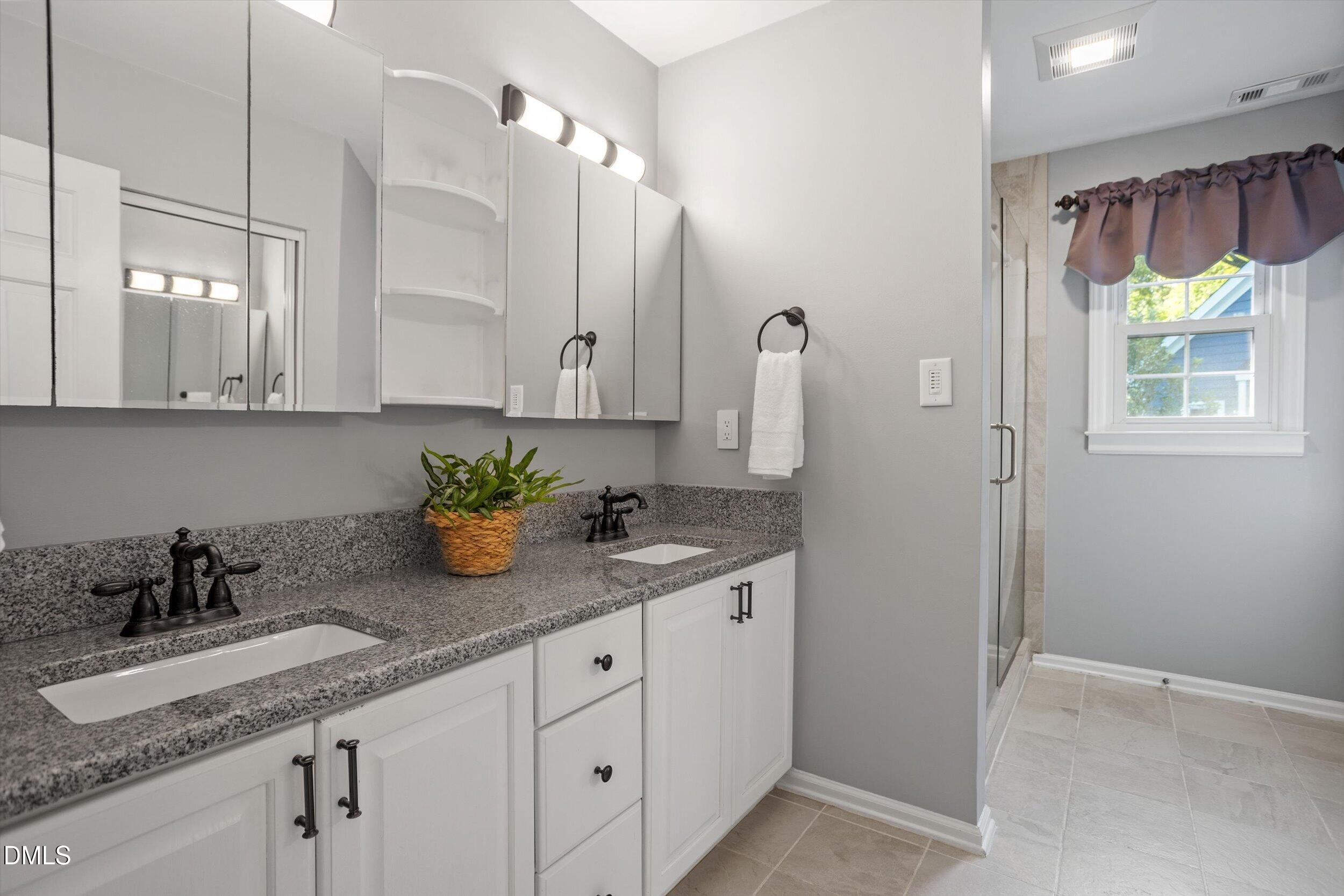 1405 Waterwinds Court Property Photo 17