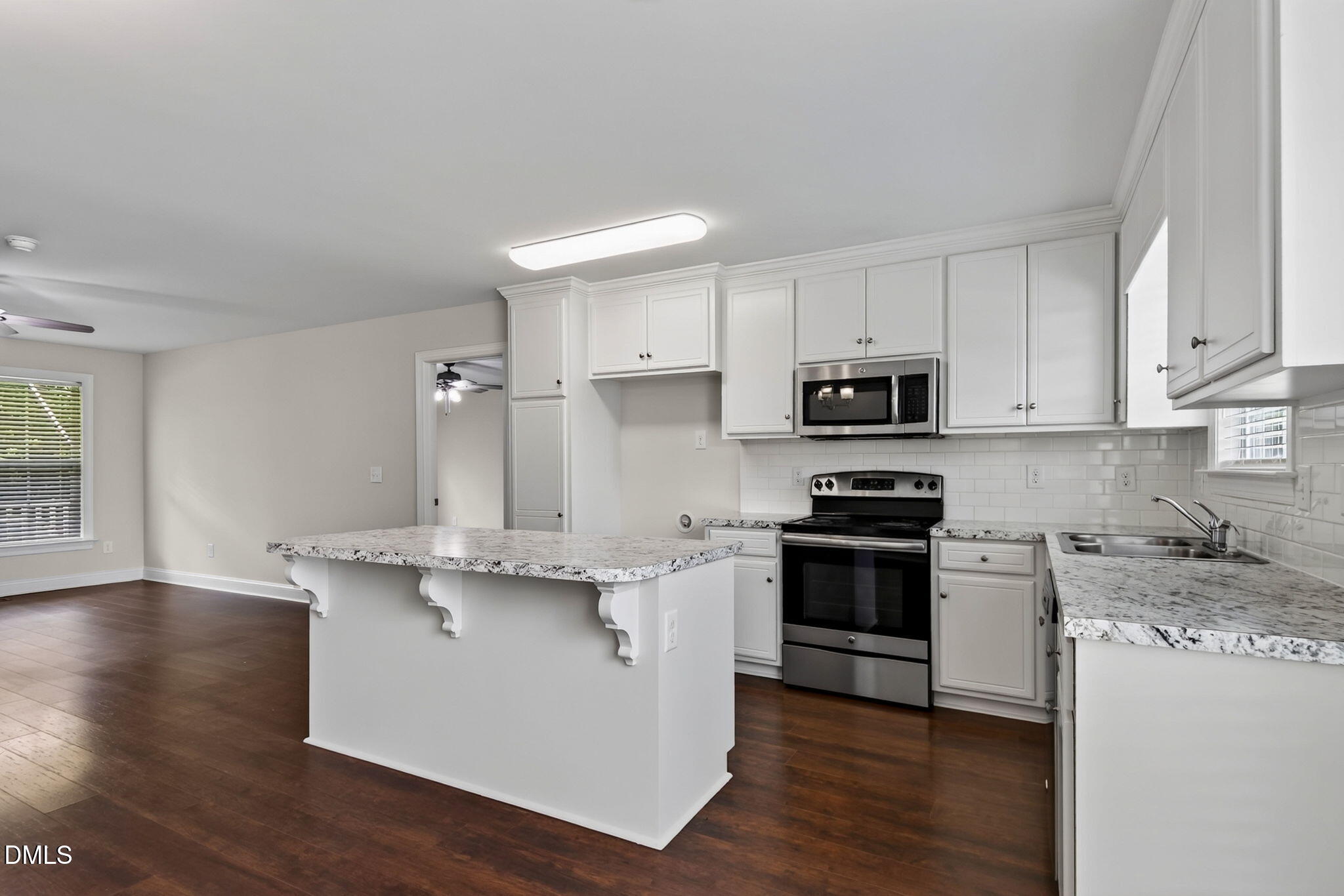 11786 W Finch Avenue Property Photo 12