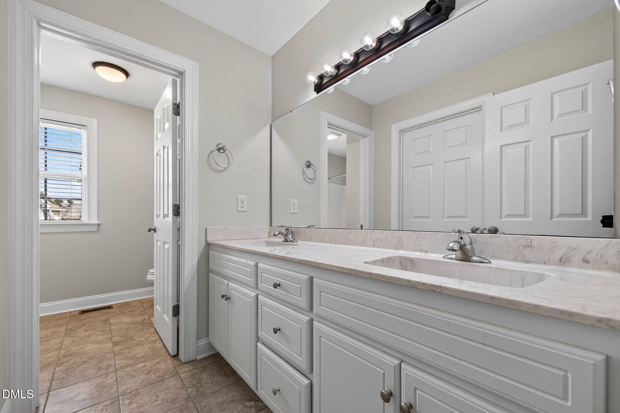11786 W Finch Avenue Property Photo 19
