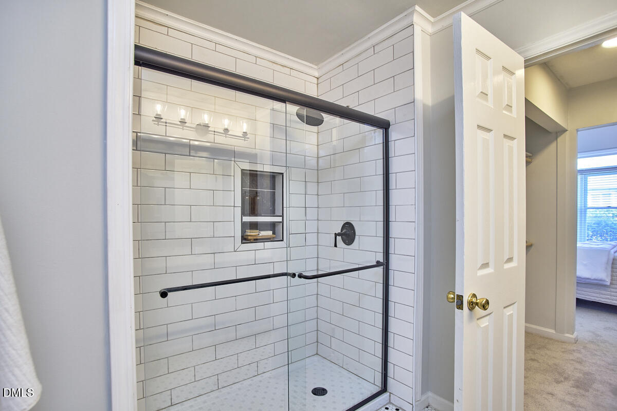 3 Hickory Wood Square Property Photo 31