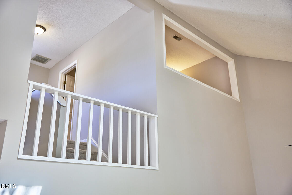 3 Hickory Wood Square Property Photo 40