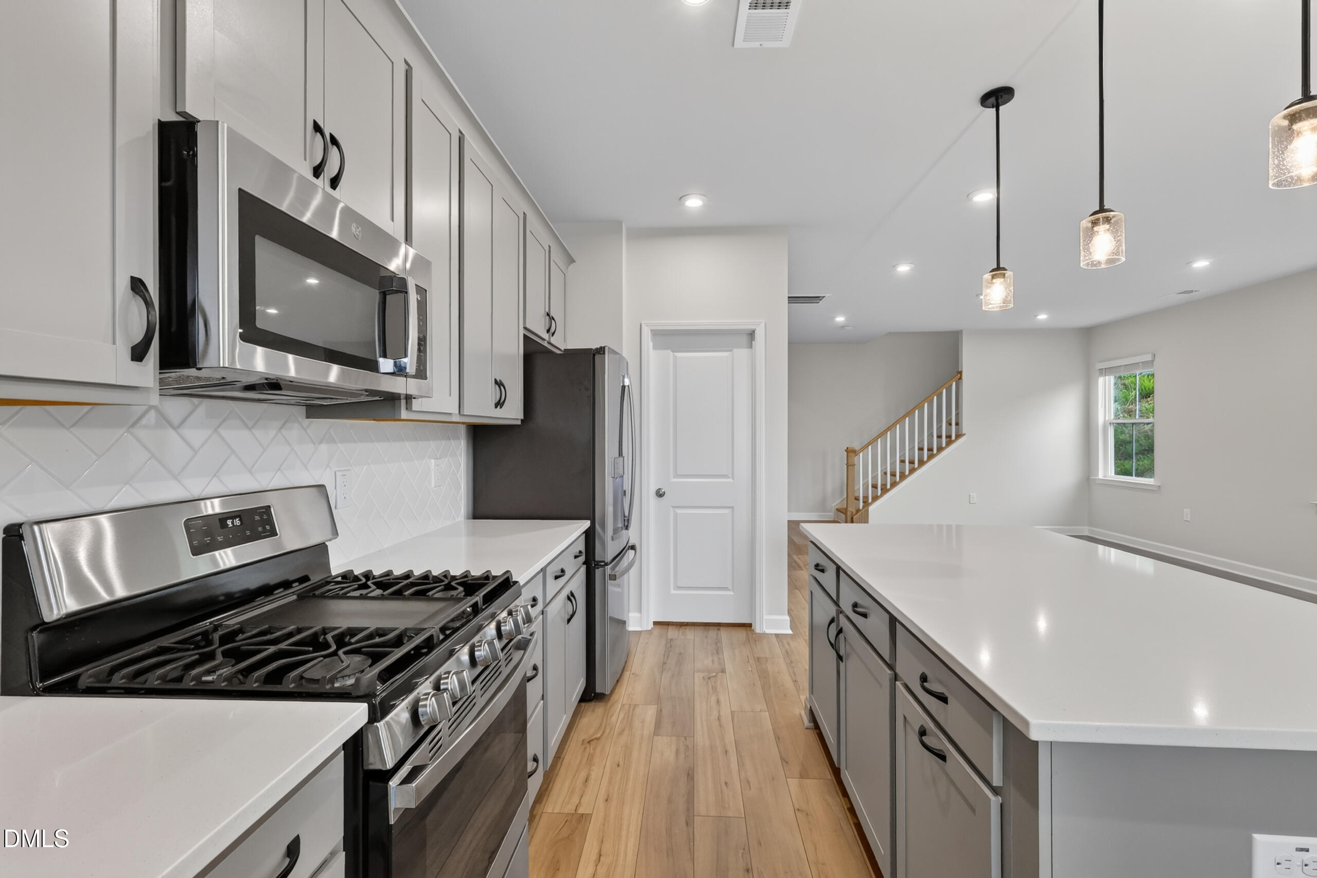 601 Hyperion Alley Property Photo 13