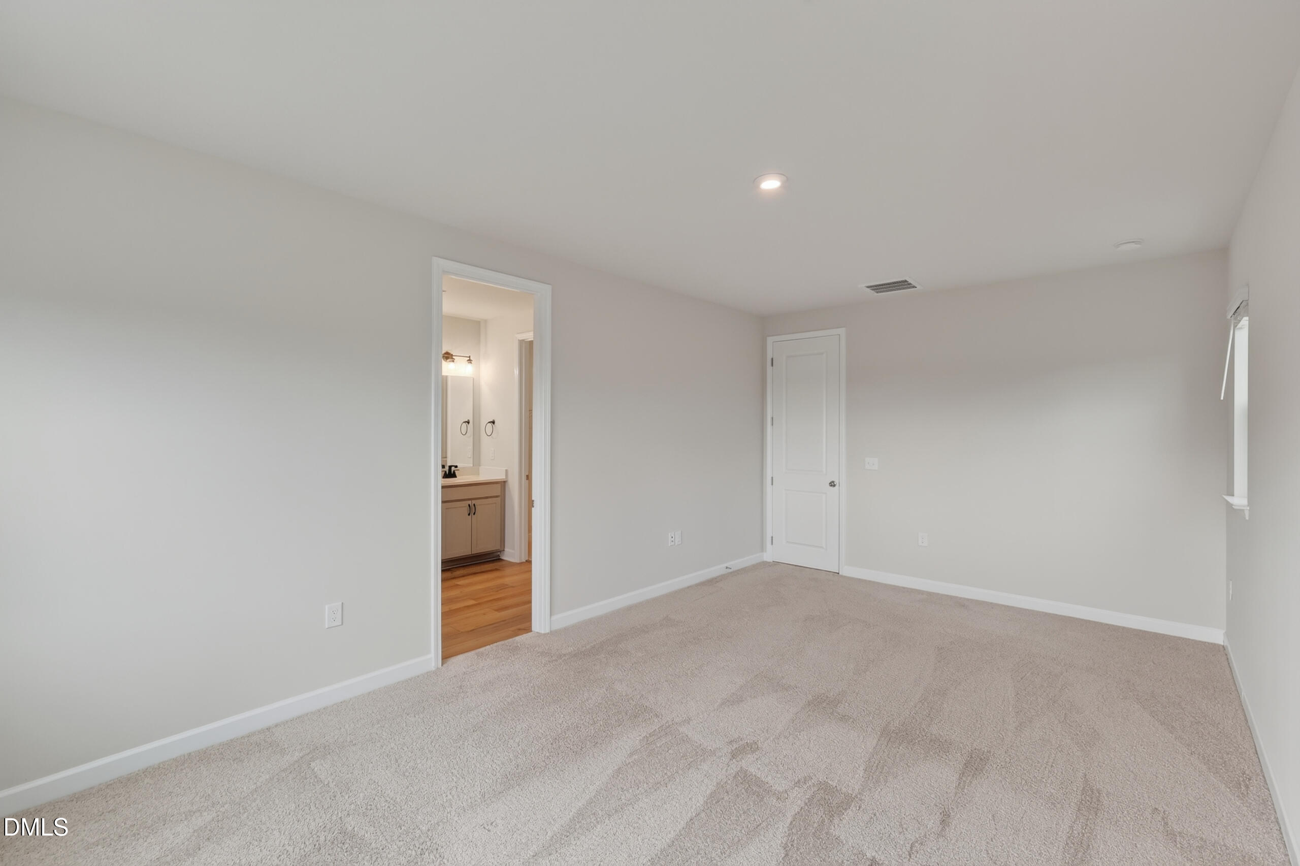 601 Hyperion Alley Property Photo 24
