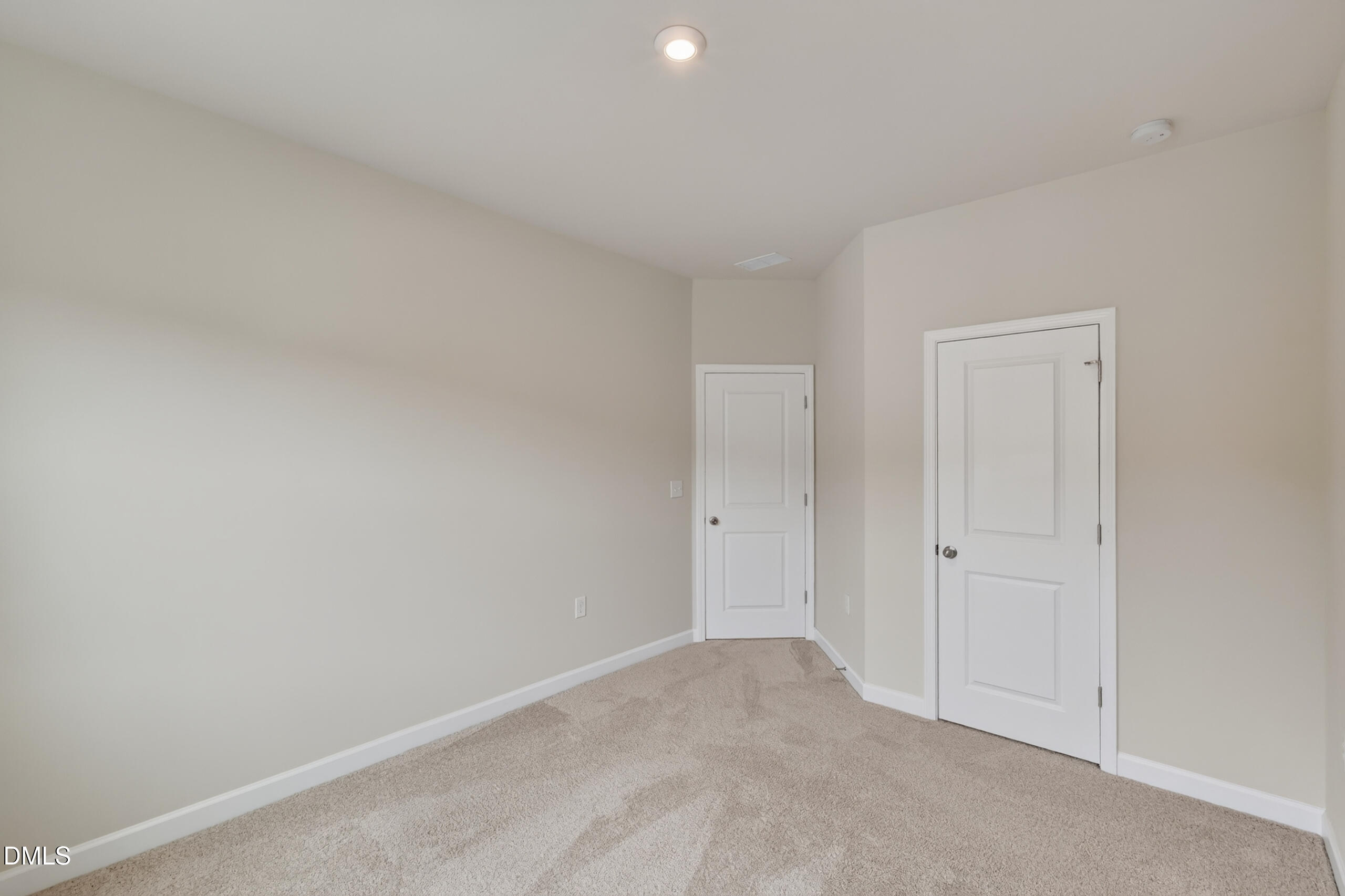 601 Hyperion Alley Property Photo 36