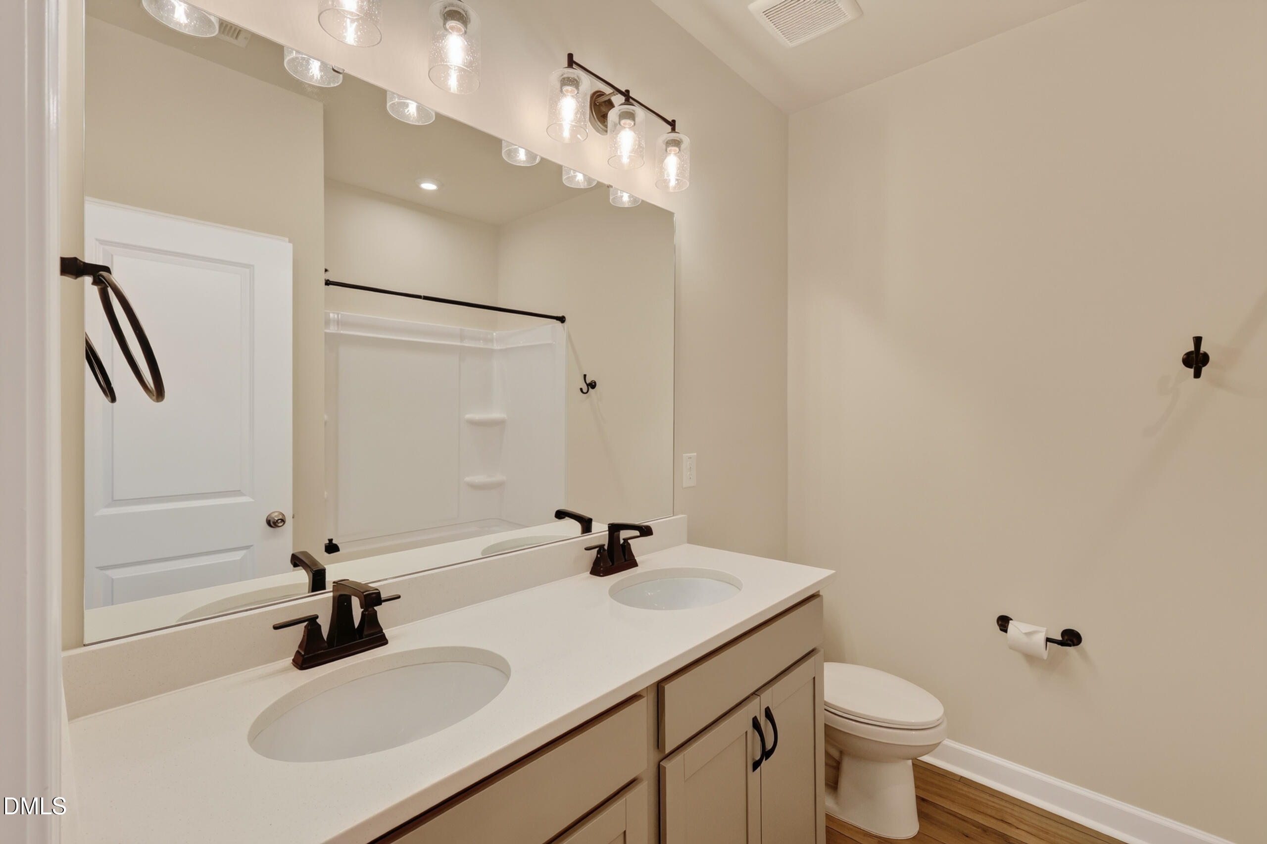 601 Hyperion Alley Property Photo 37