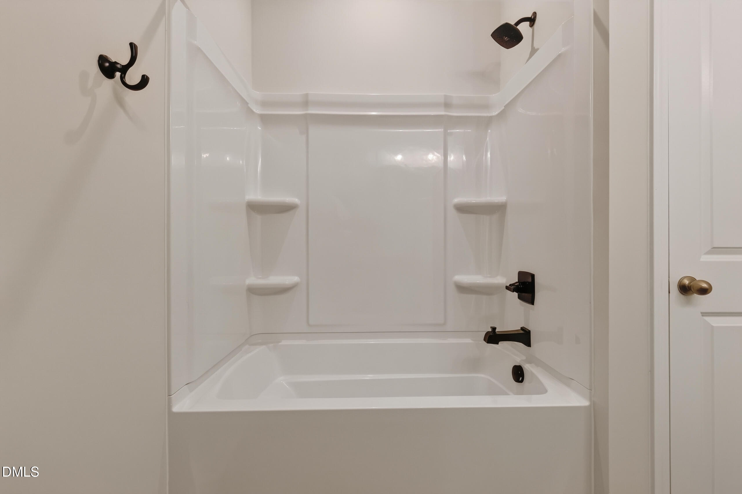 601 Hyperion Alley Property Photo 39