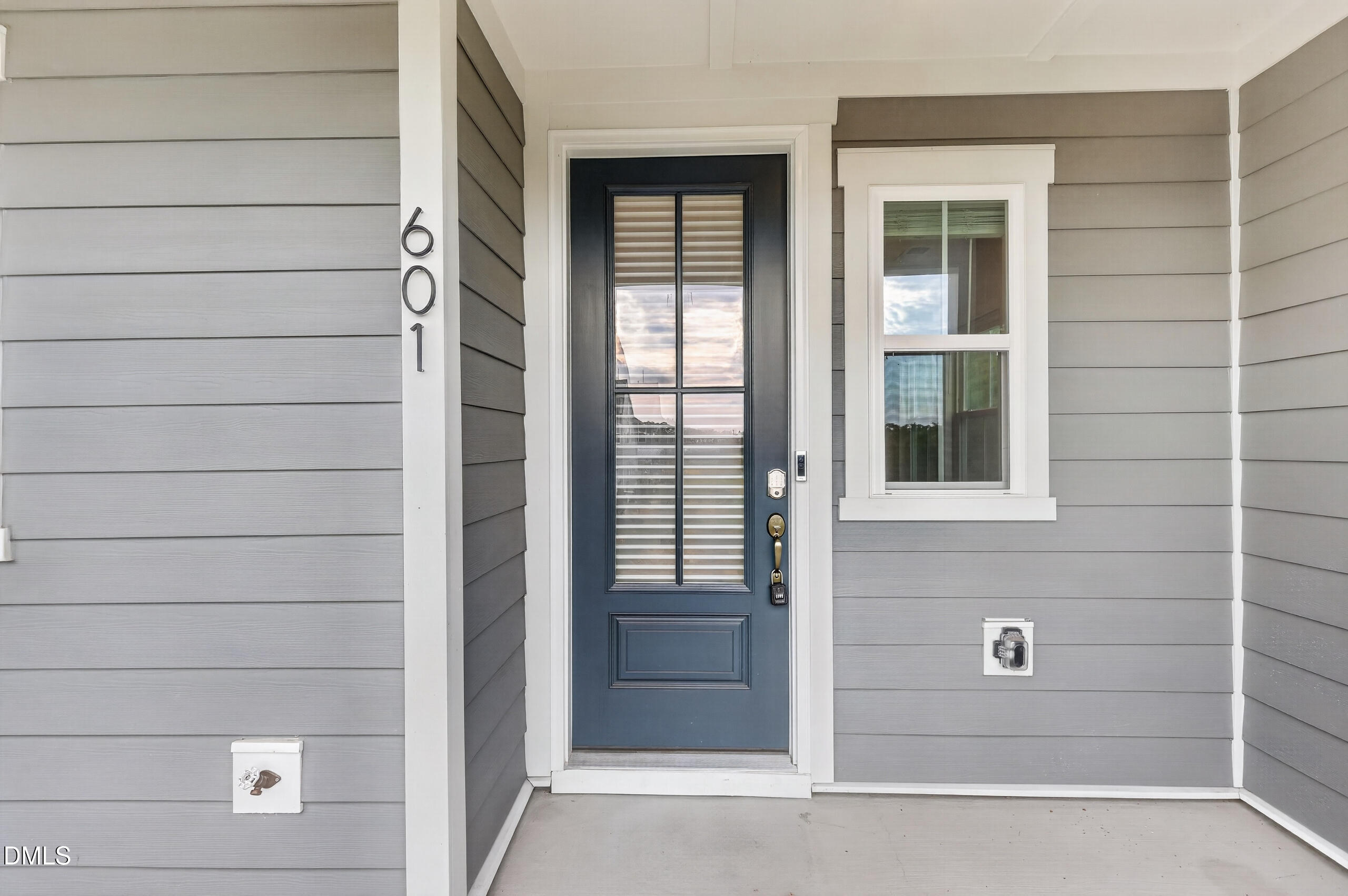 601 Hyperion Alley Property Photo 45