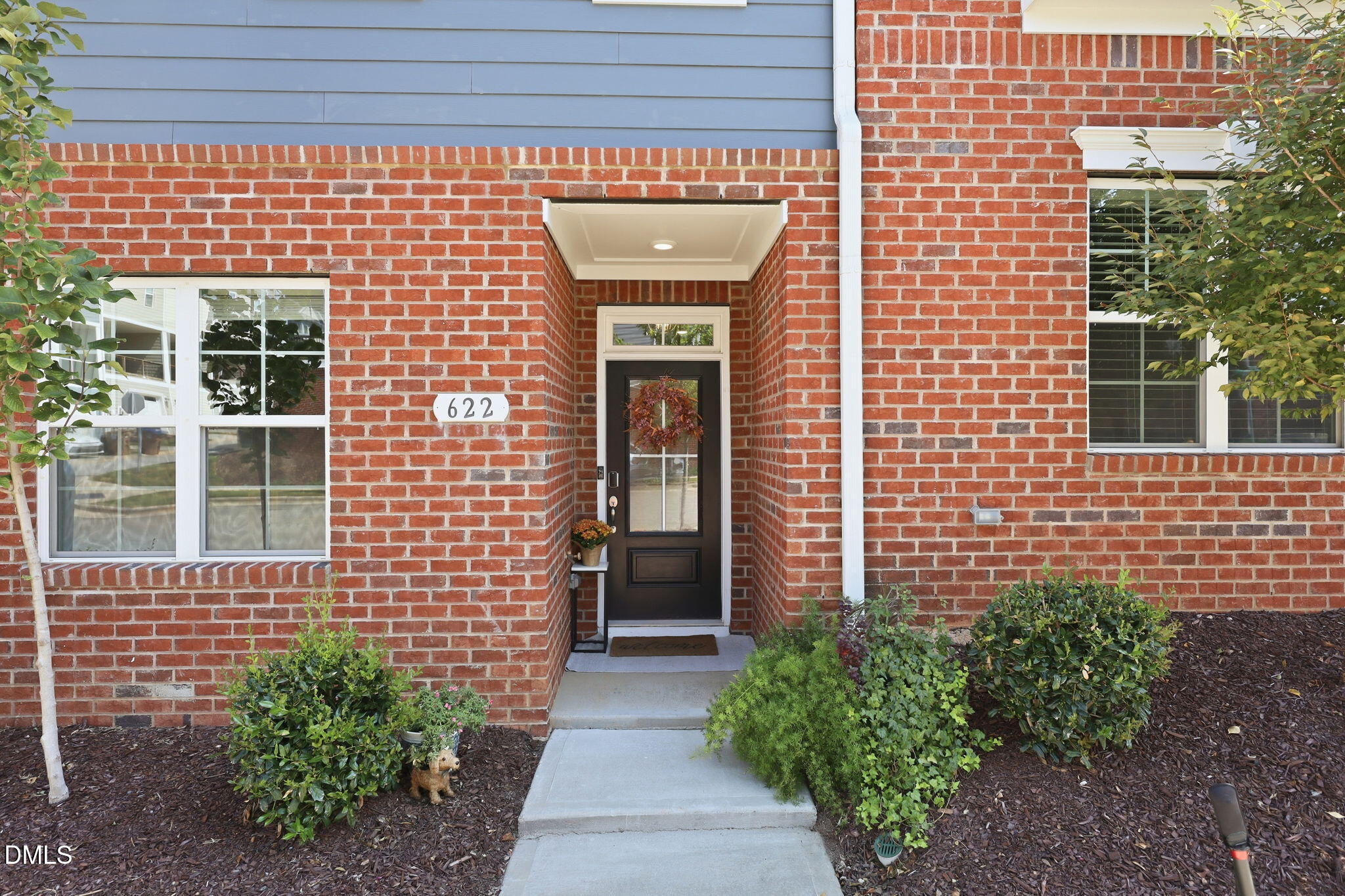 622 Gateway Crossing Lane Property Photo 2