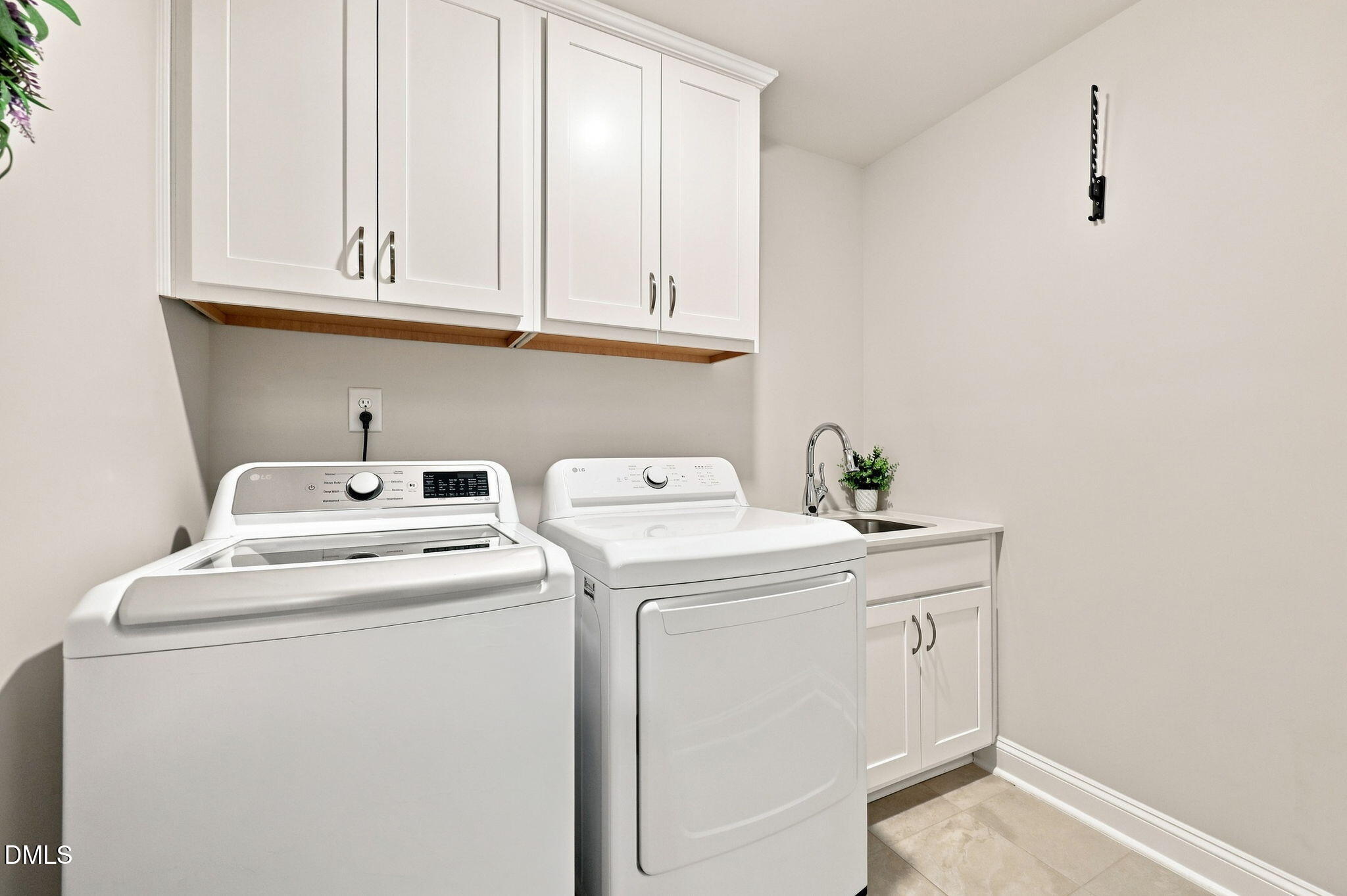 622 Gateway Crossing Lane Property Photo 16