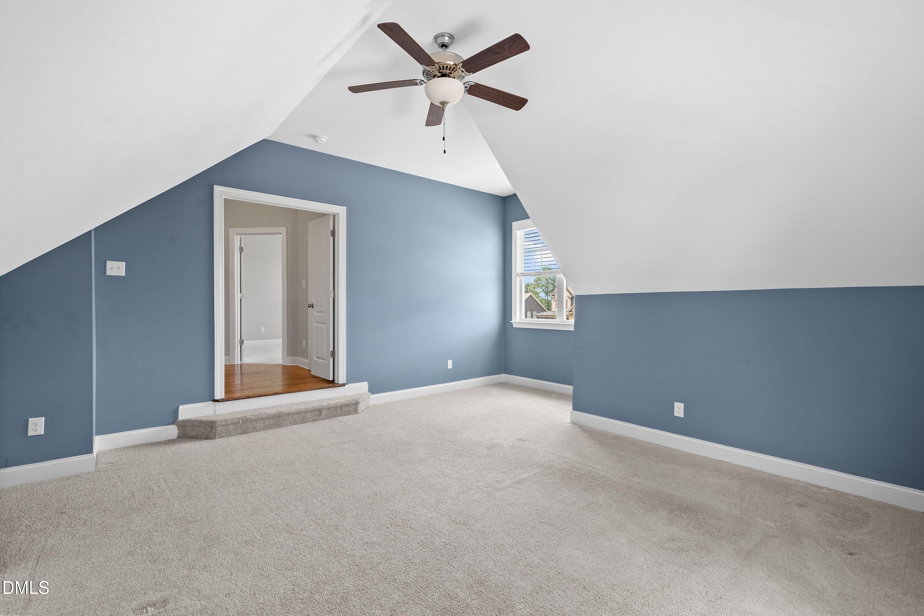 406 Bendemeer Lane Property Photo 16