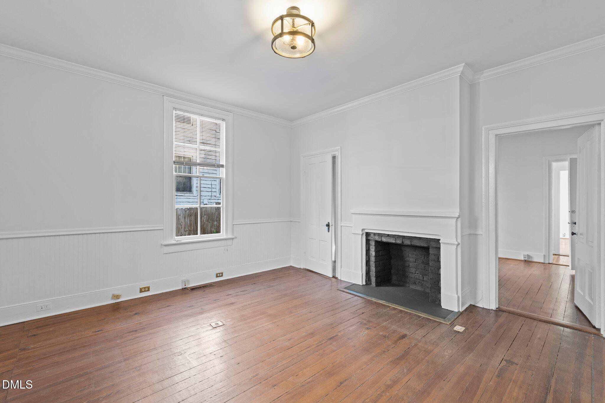 627 W Lane Street 105 And 106 Property Photo 4