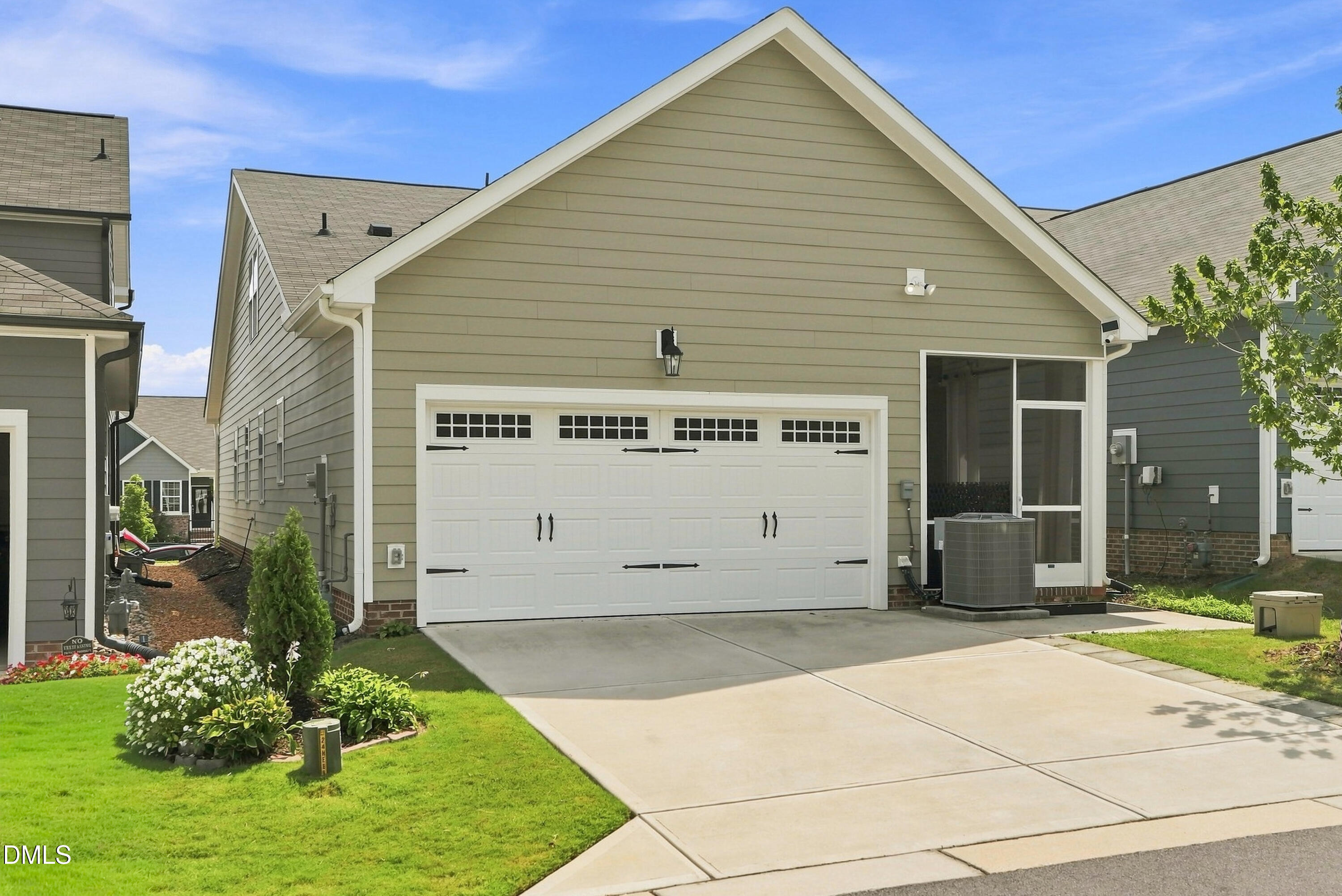 421 Haywood Glen Drive Property Photo 23