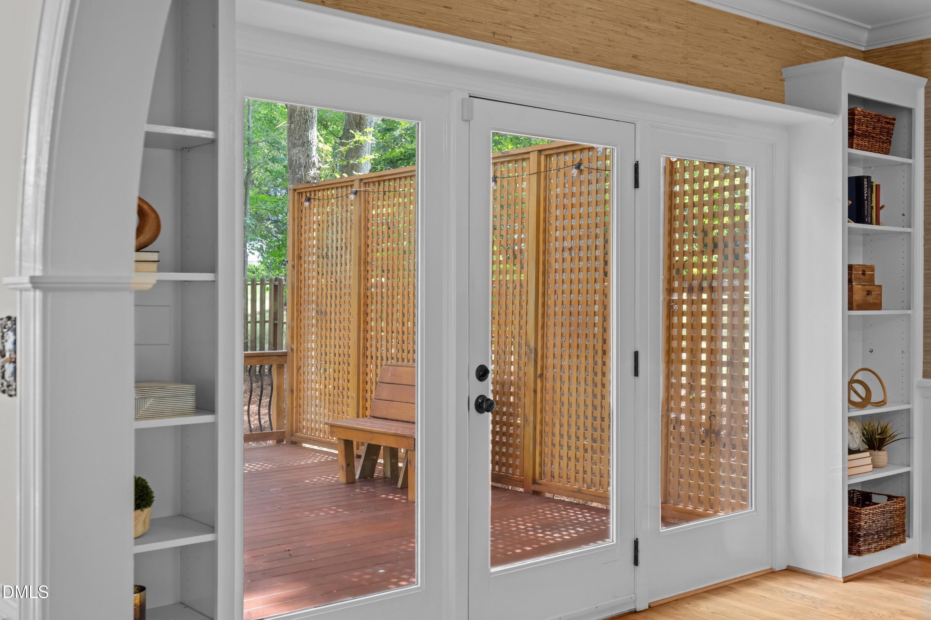 1008 Vestavia Woods Drive Property Photo 8