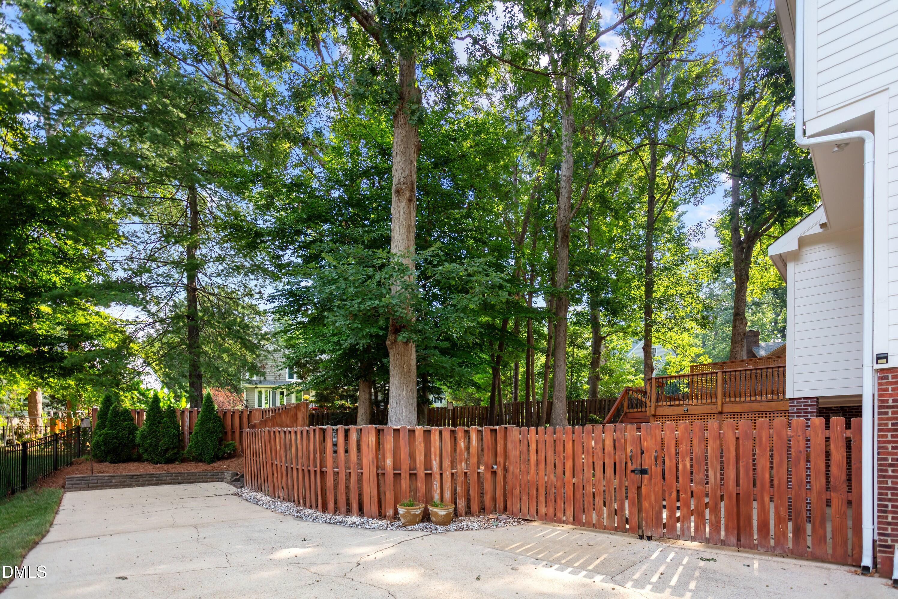 1008 Vestavia Woods Drive Property Photo 46