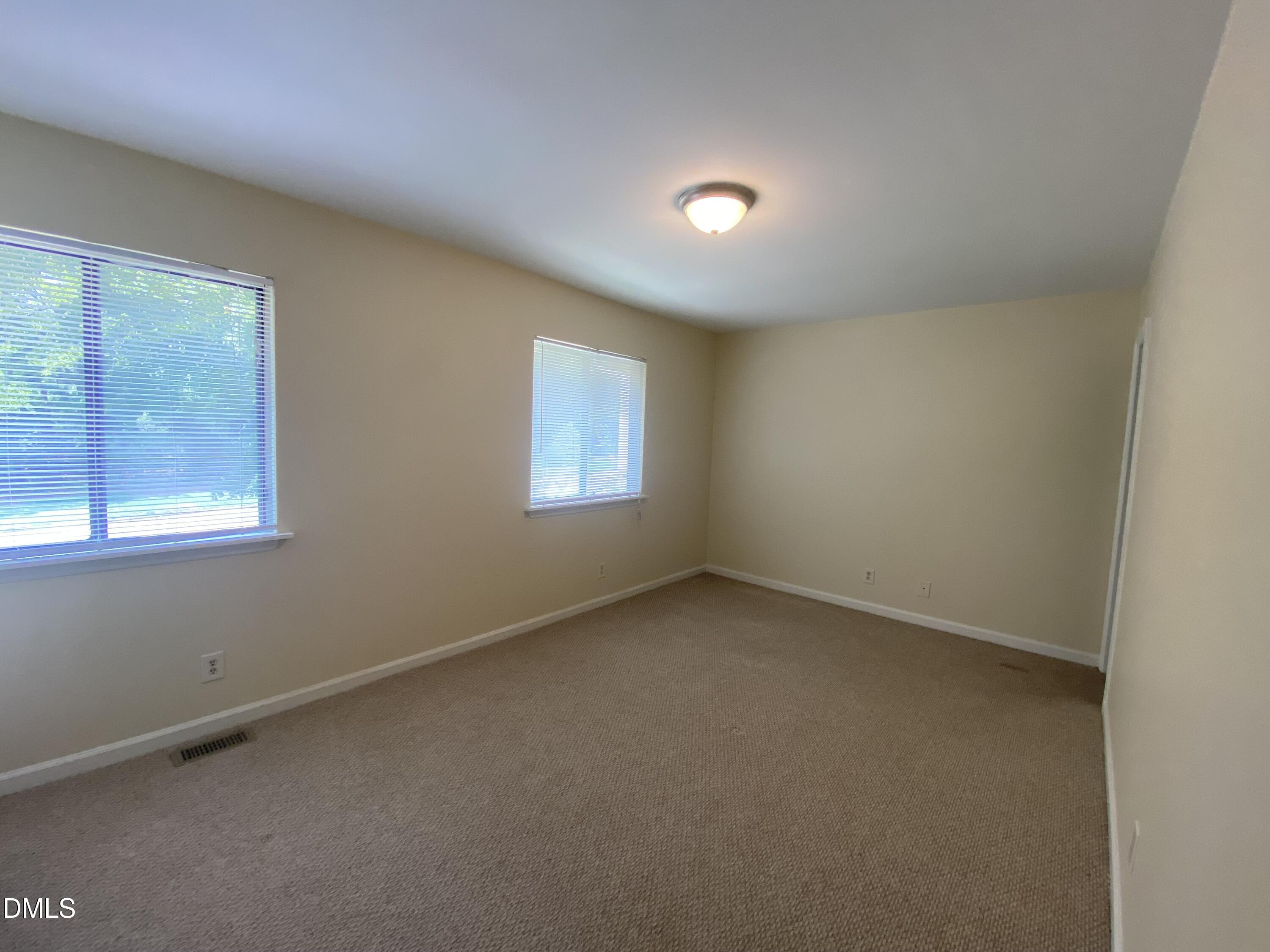 2420 Stadium Drive E Property Photo 5