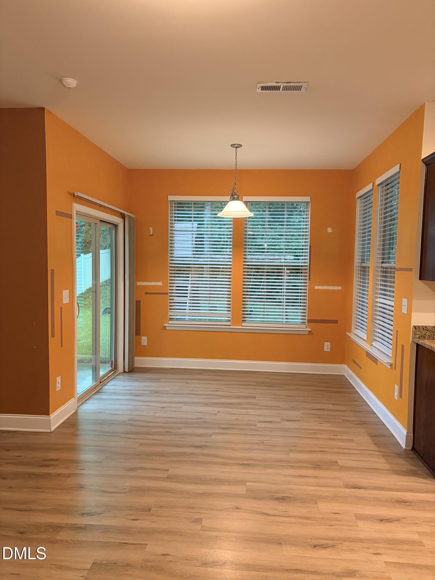 4304 Sir Julian Court Property Photo 7